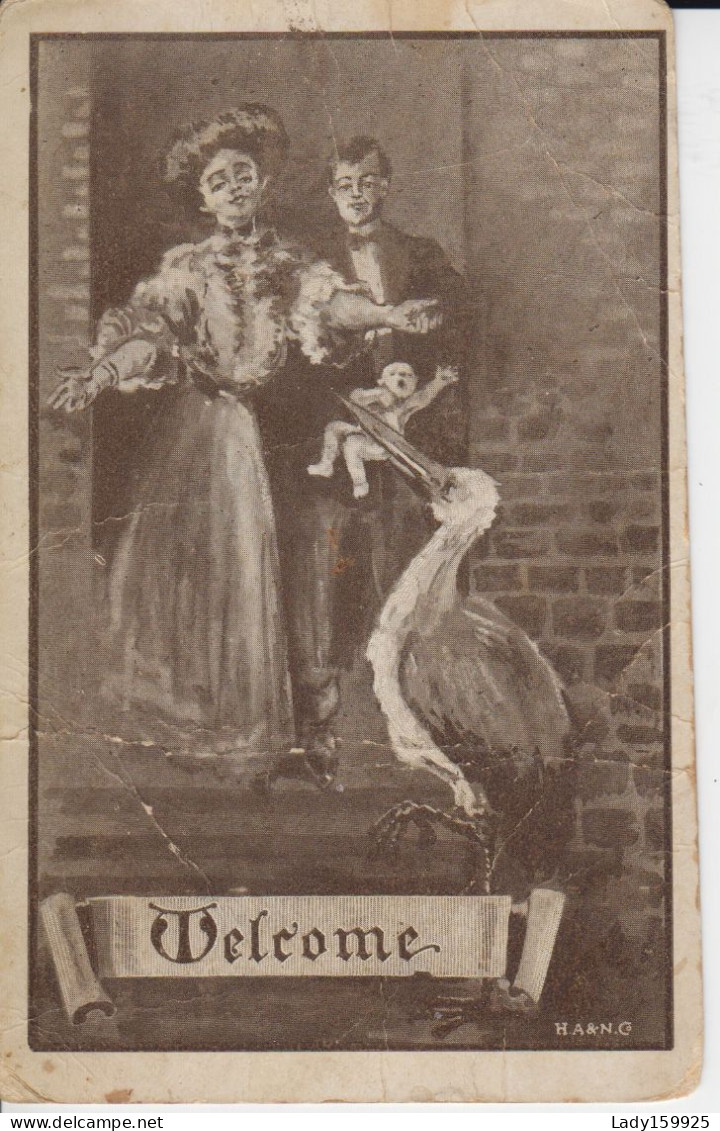 Femme Homme  Sur Le Perron Cigogne Bébé. Welcome Post 1912 Woman Man On The Porch Stork Baby.Illus. B&W 2 Scans - Naissance