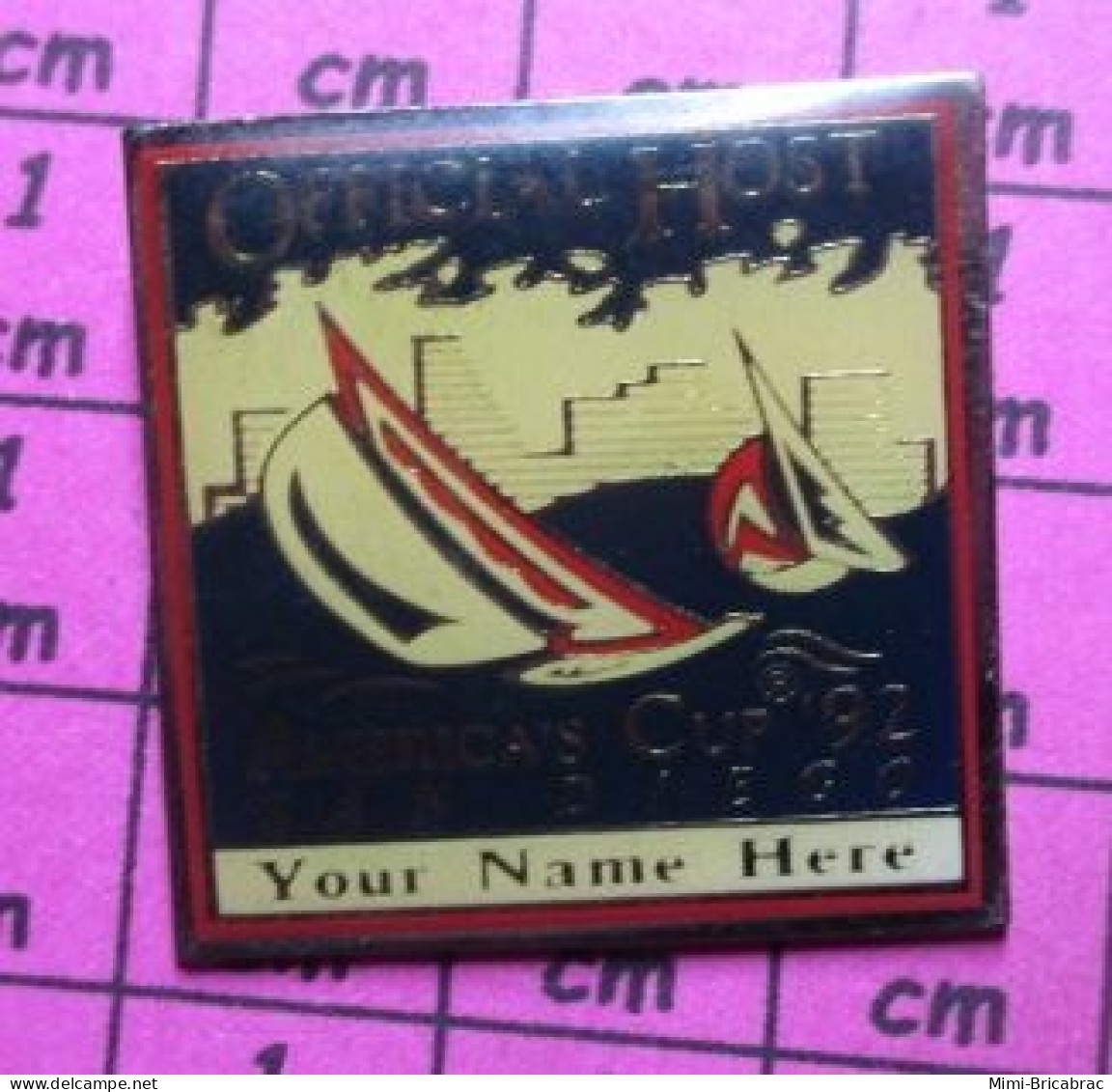 220 Pin's Pins / Beau Et Rare / SPORTS / VOILE REGATE BOILIER OFFICIAL HOST YOUR NAME HERE - Zeilen