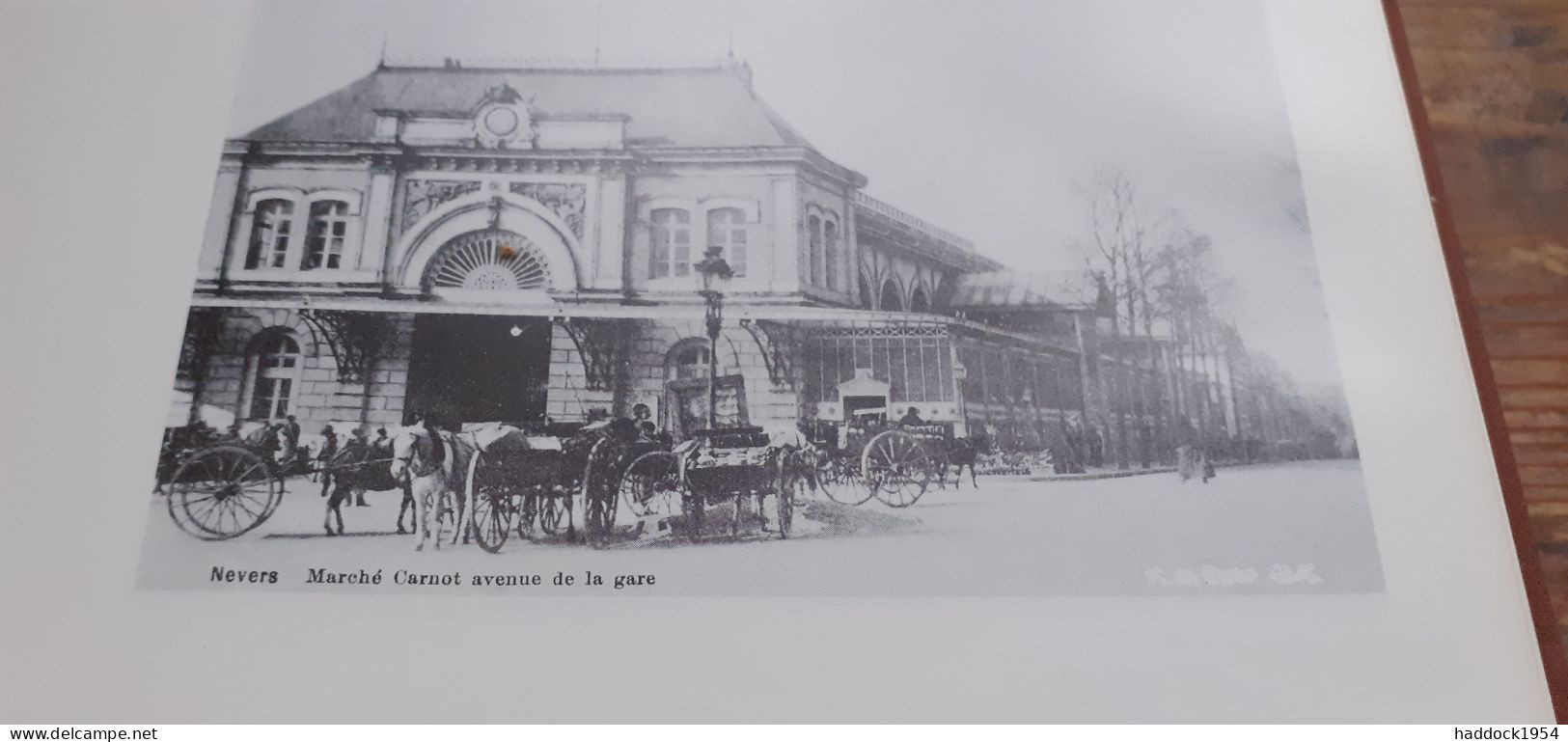 NEVERS à la belle époque THERESE HENROT-BROUHON sodim 1975