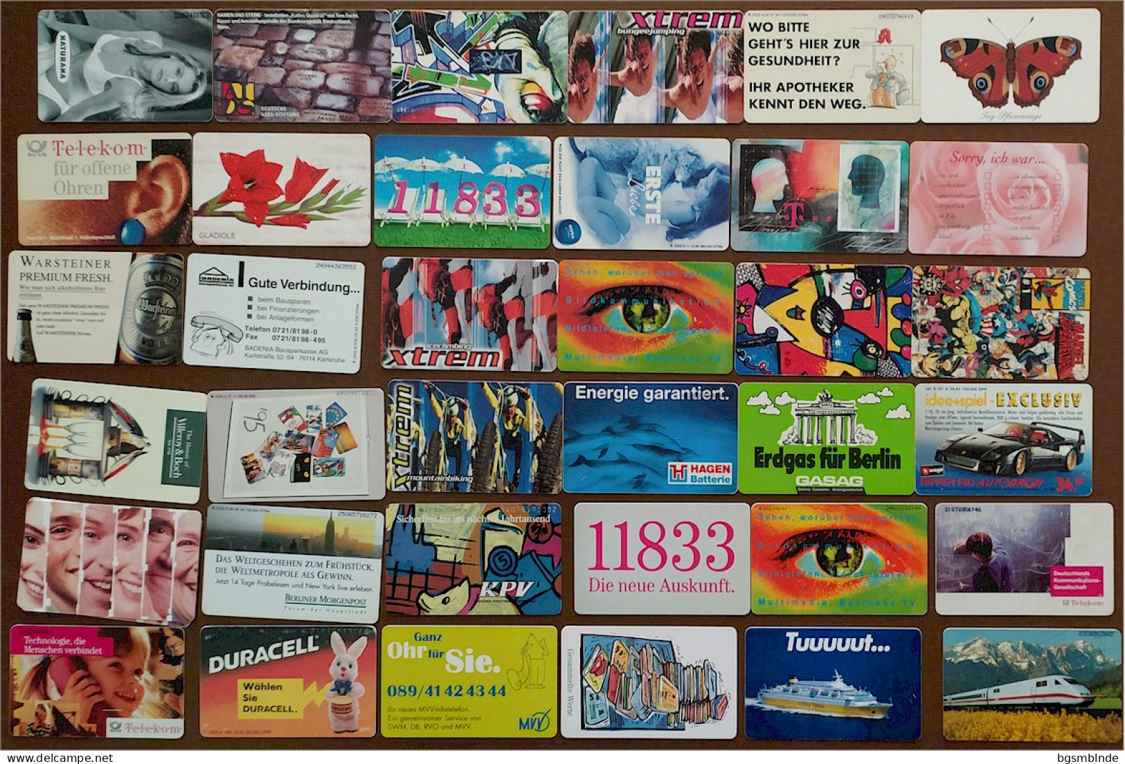 Telefonkarten aus Nachlass Teil 2 in 4 TK-Boxen / 2582 St. - ALLE Motive abgebildet !