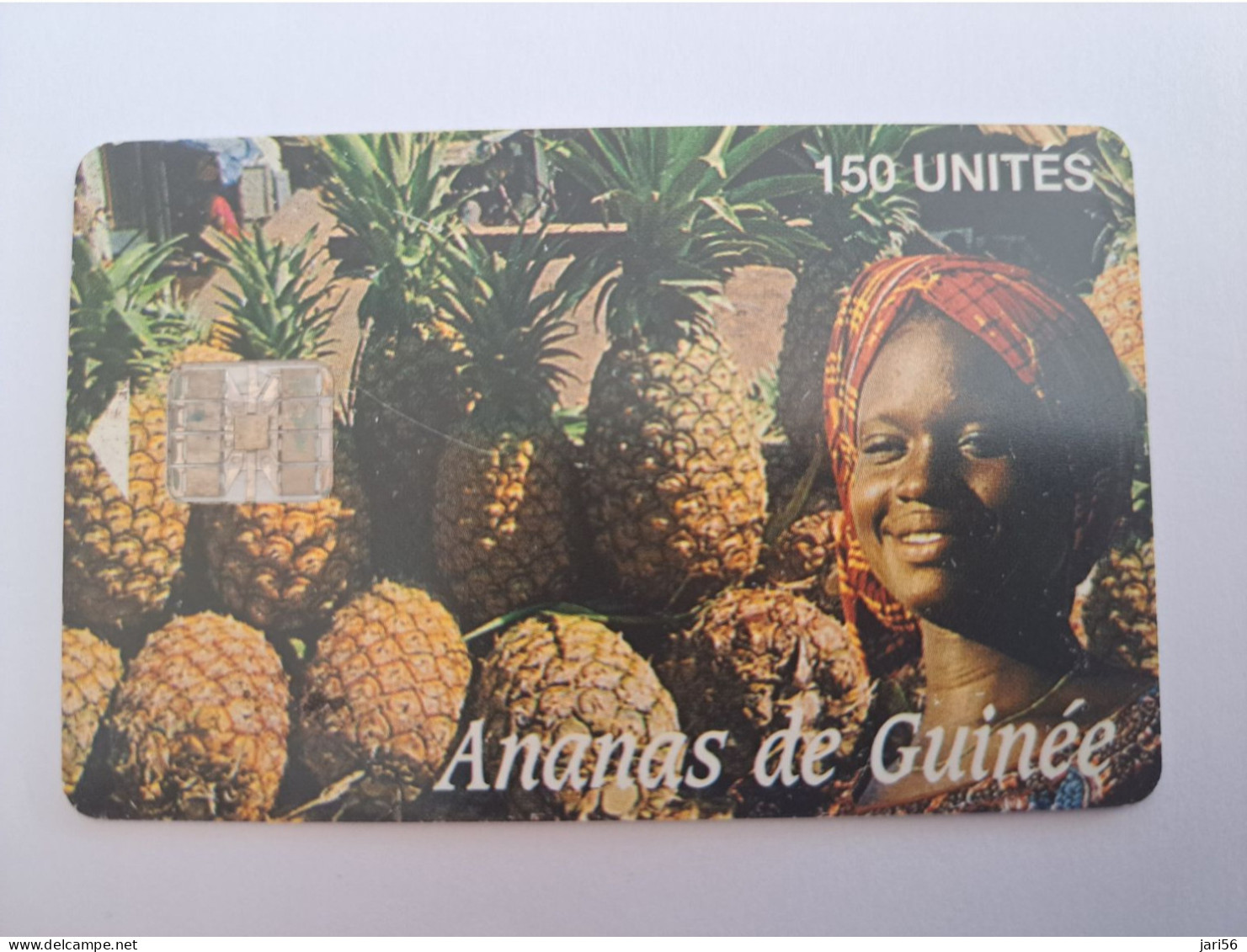 GUINEE  / CHIP  PHONECARD 150 UNITES/ ANANAS DE GUINEE/ LADY WITH ANANAS/    Fine Used  ** 14380 ** - Guinee