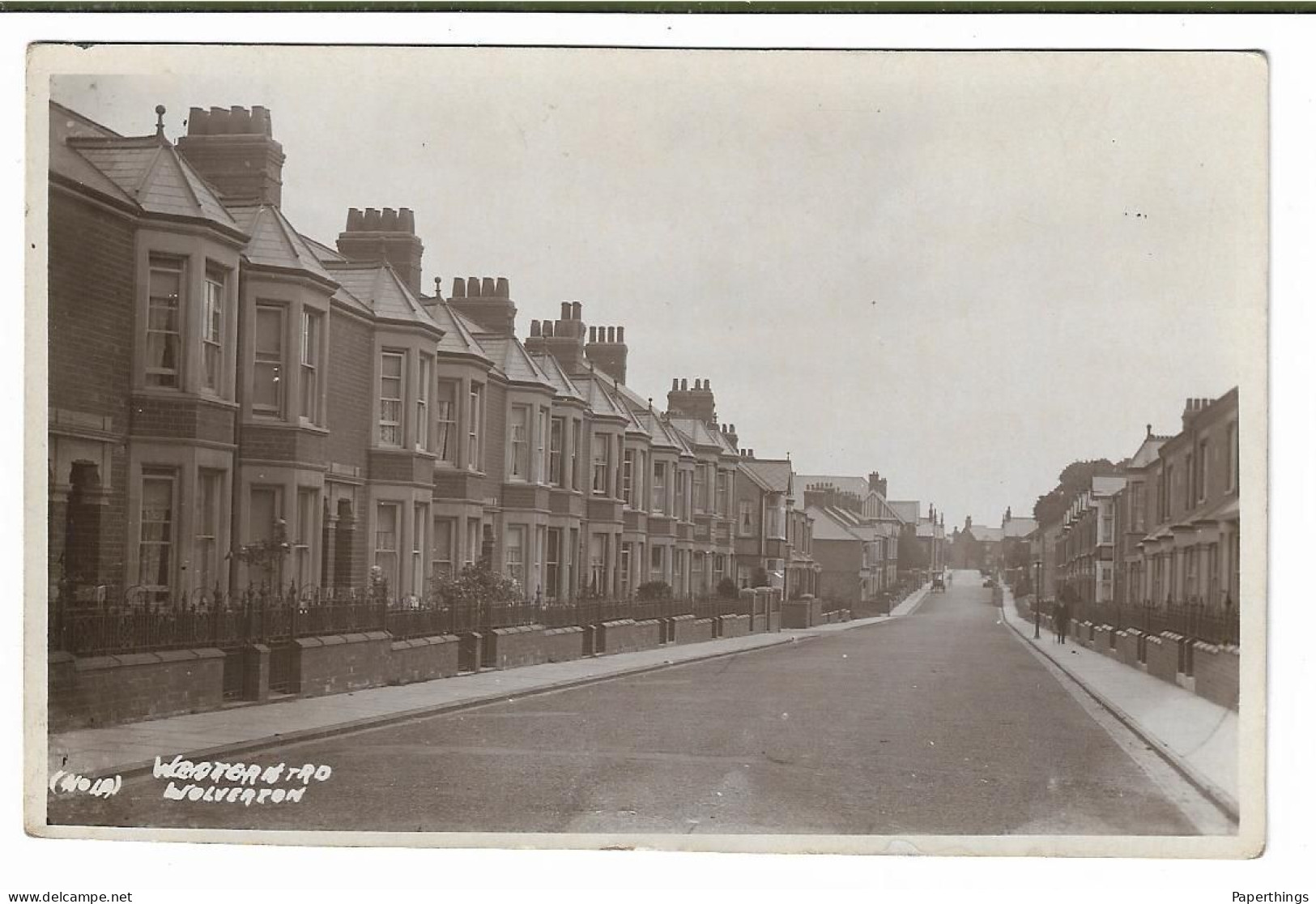 Real Photo Postcard, Buckinghamshire, Wolverton, Road, Street, Footpath, House, 1925. - Buckinghamshire