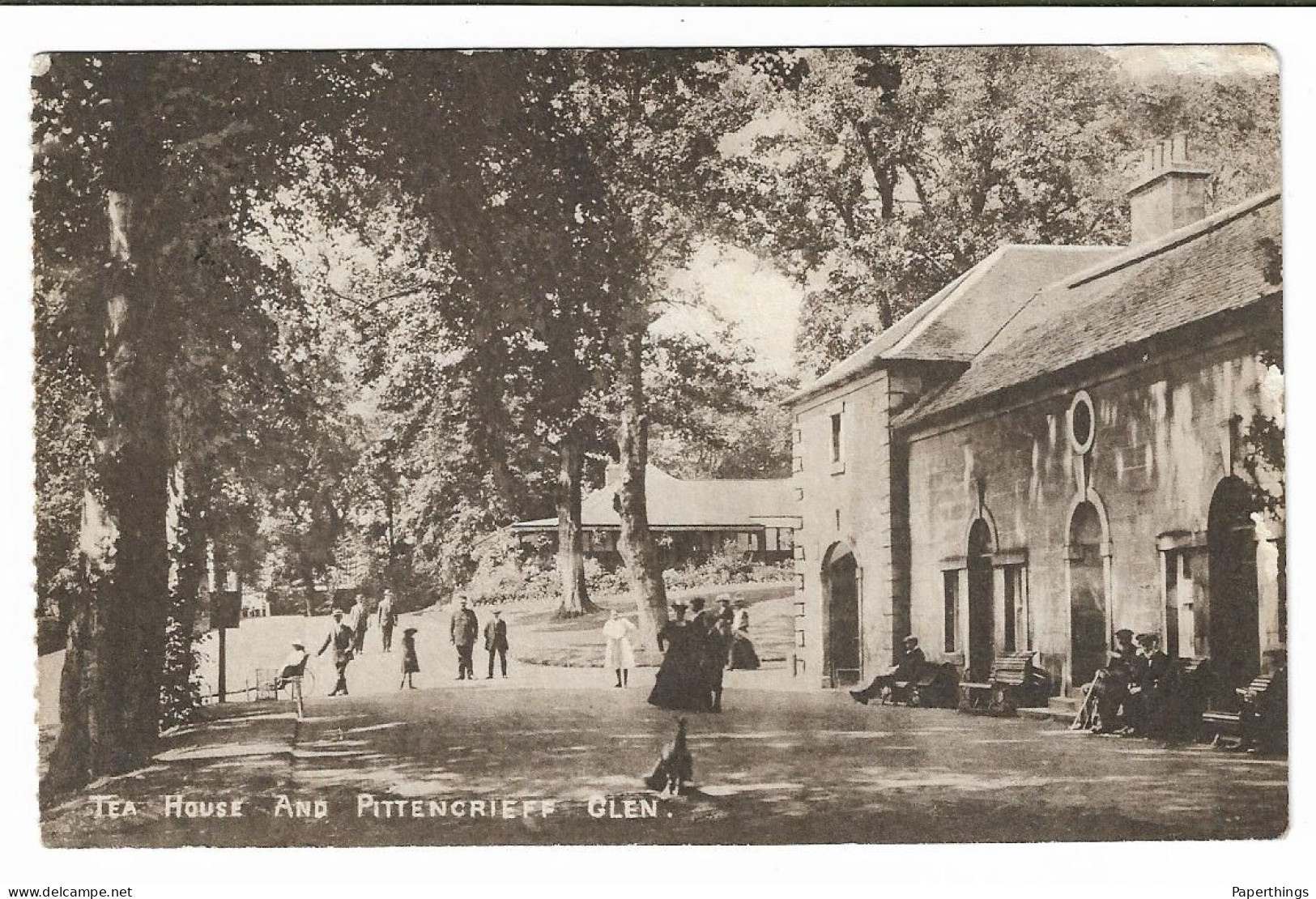 Postcard, Scotland, Fife, Dunfermline, Pittencrieff Glen, Park, Tea House, Building, Landscape, People. - Fife