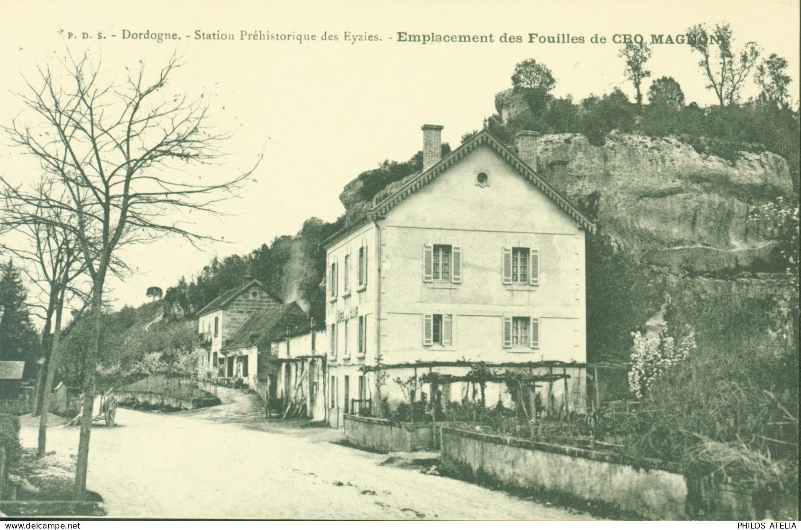 CPA CP Dordogne Station Préhistorique Des Eyzies Emplacement Des Fouilles De Cro Magnon Dordogne - Les Eyzies