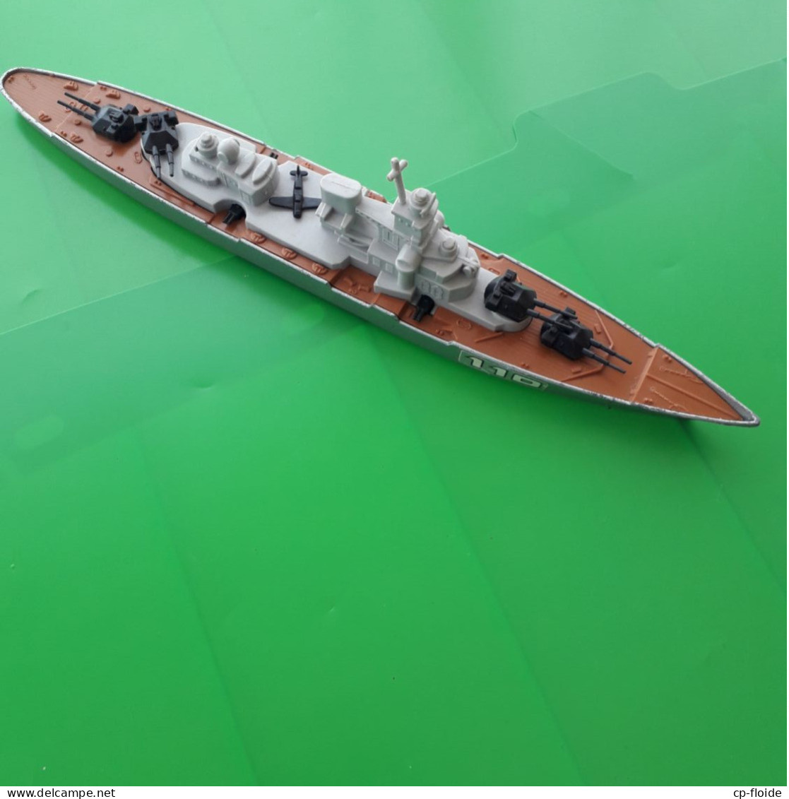 JOUET . BATEAU MILITAIRE . MATCHBOX . " K 303 BATTLESHIP " - Réf. N°181J - - Boats