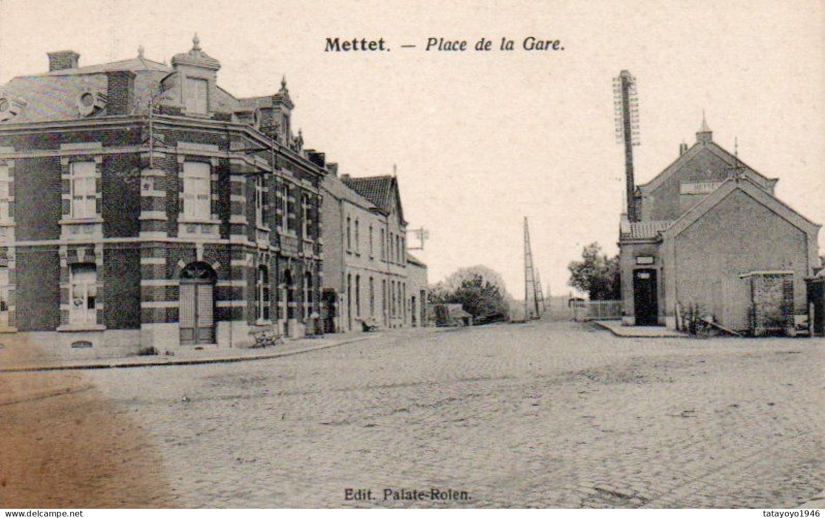 Mettet  Place De La Gare N'a Pas Circulé - Mettet