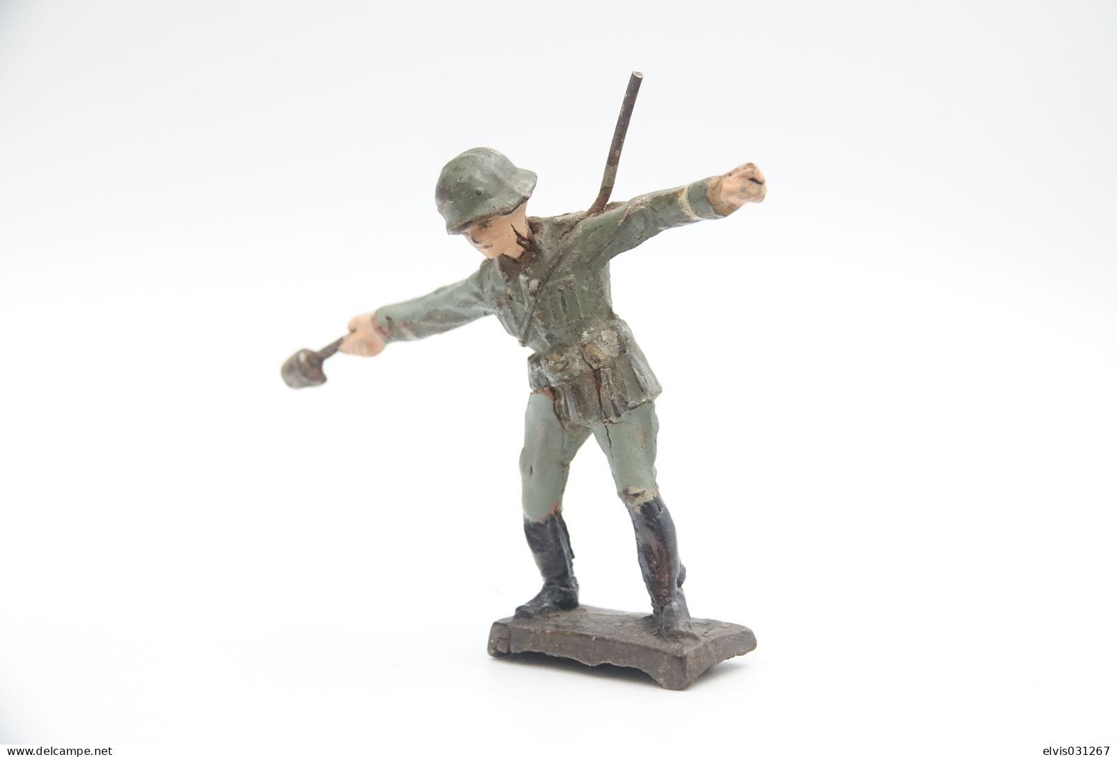 Durolin, German With Grenade, Vintage Toy Soldier, Prewar - 1930's, Like Elastolin, Lineol Hauser - Small Figures