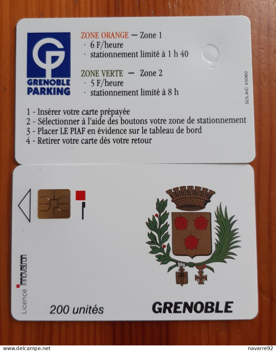 ANCIENNE CARTE A PUCE PIAF GRENOBLE 200 UNITES RARE T.B.E !!! - Tarjetas De Estacionamiento (PIAF)