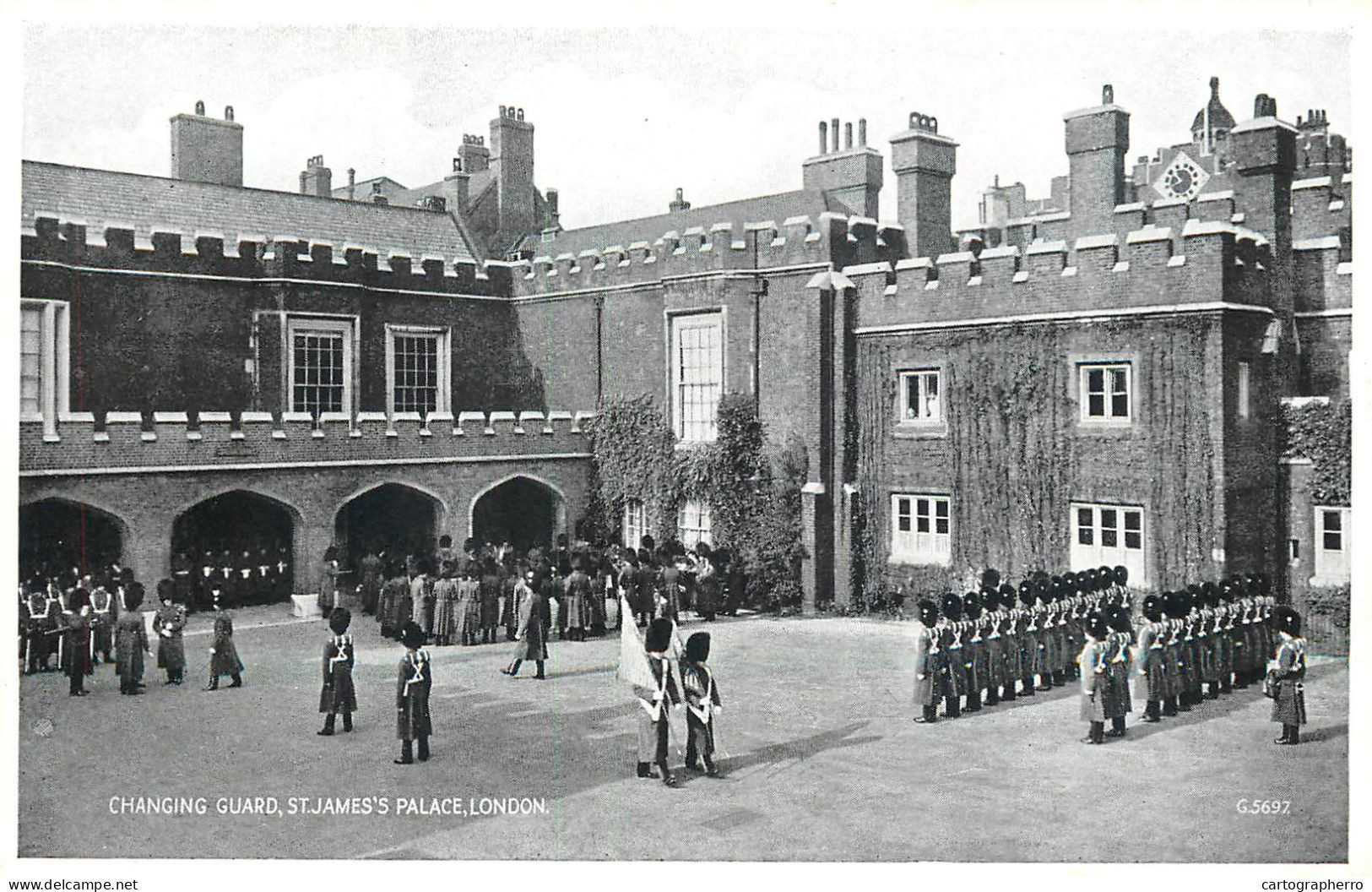 United Kingdom England London St. James Palace Changing The Guards - Whitehall