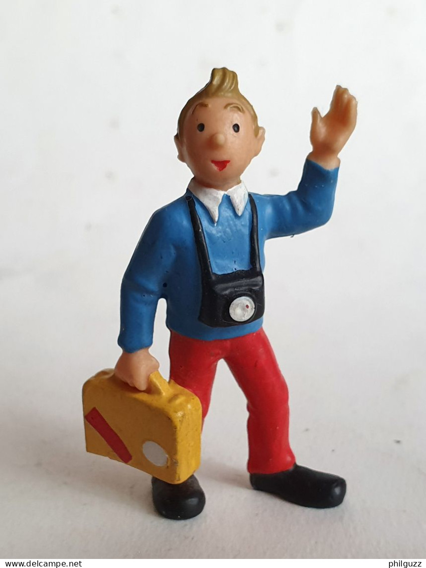 FIGURINE TINTIN BULLY 1975 TINTIN (1) - Kuifje