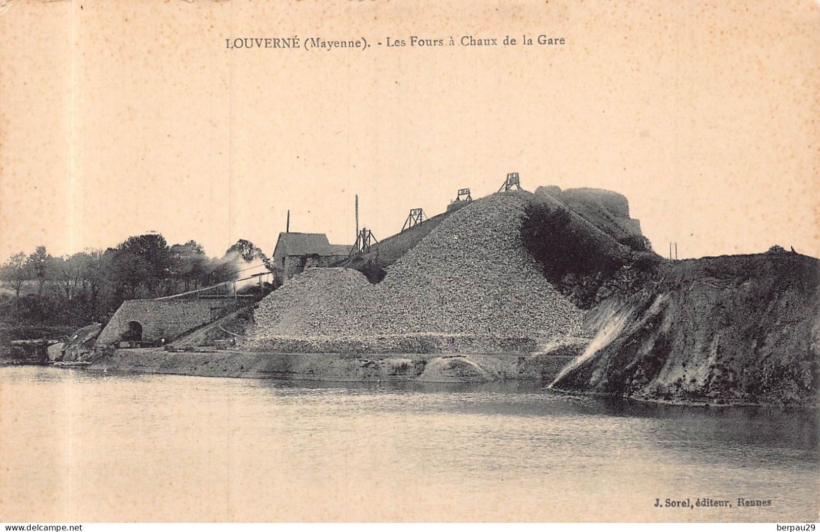 LOUVERNE - Les Fours A Chaux De La Gare - Louverne