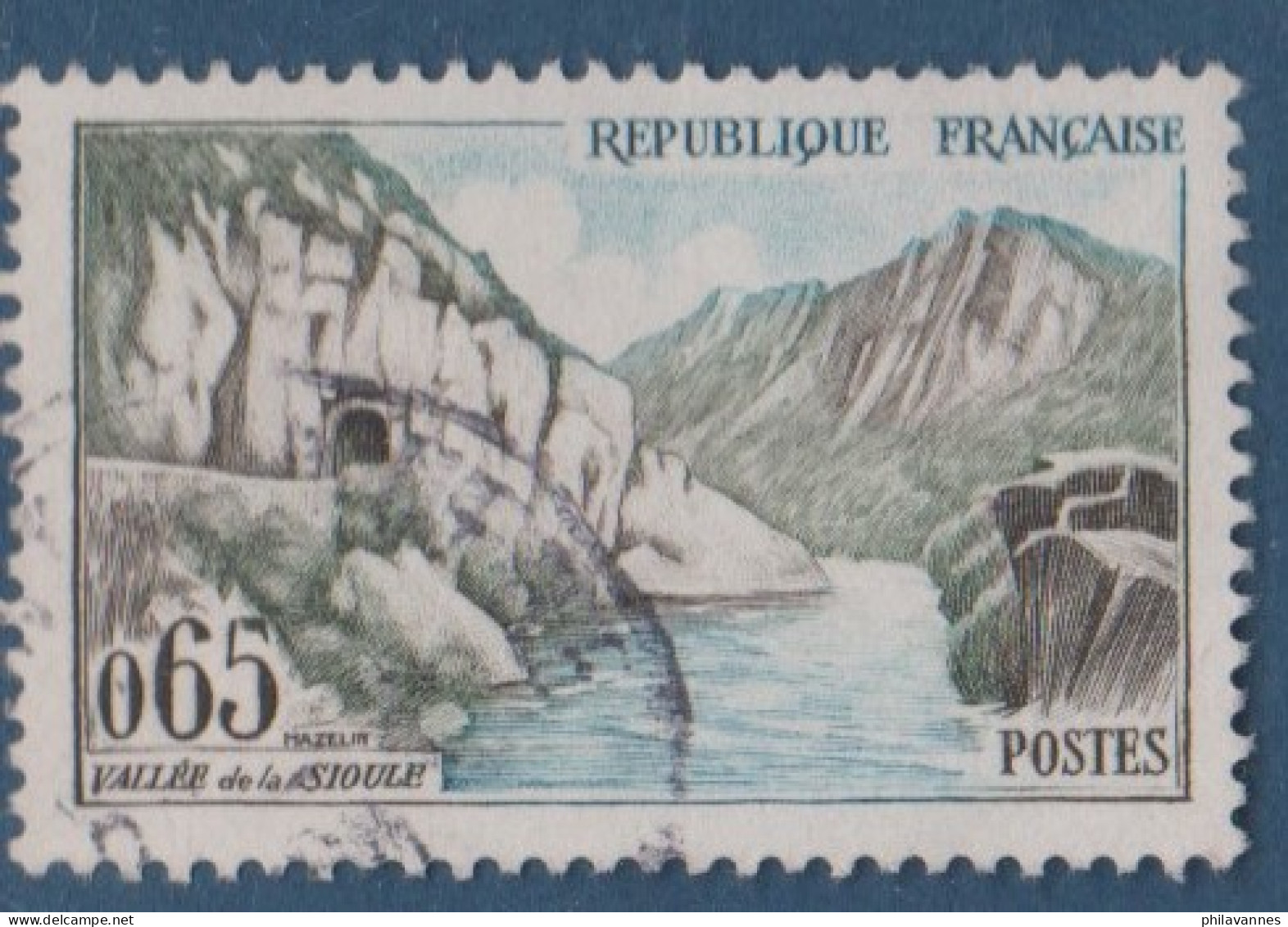 Vallée De La Sioule, N° 12392, Petite Variété,sommets Bleutés, ( V2307B/9.2) - Gebruikt