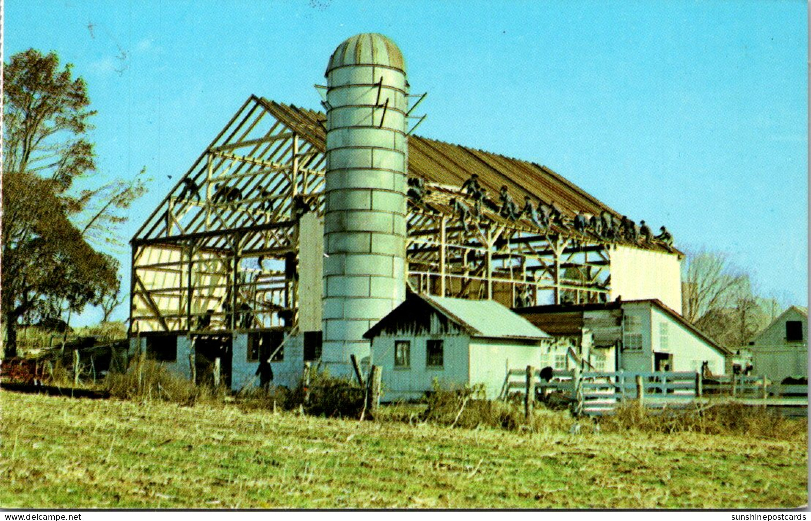 Pennsylvania Amish Country Amish Barn Raising - Lancaster