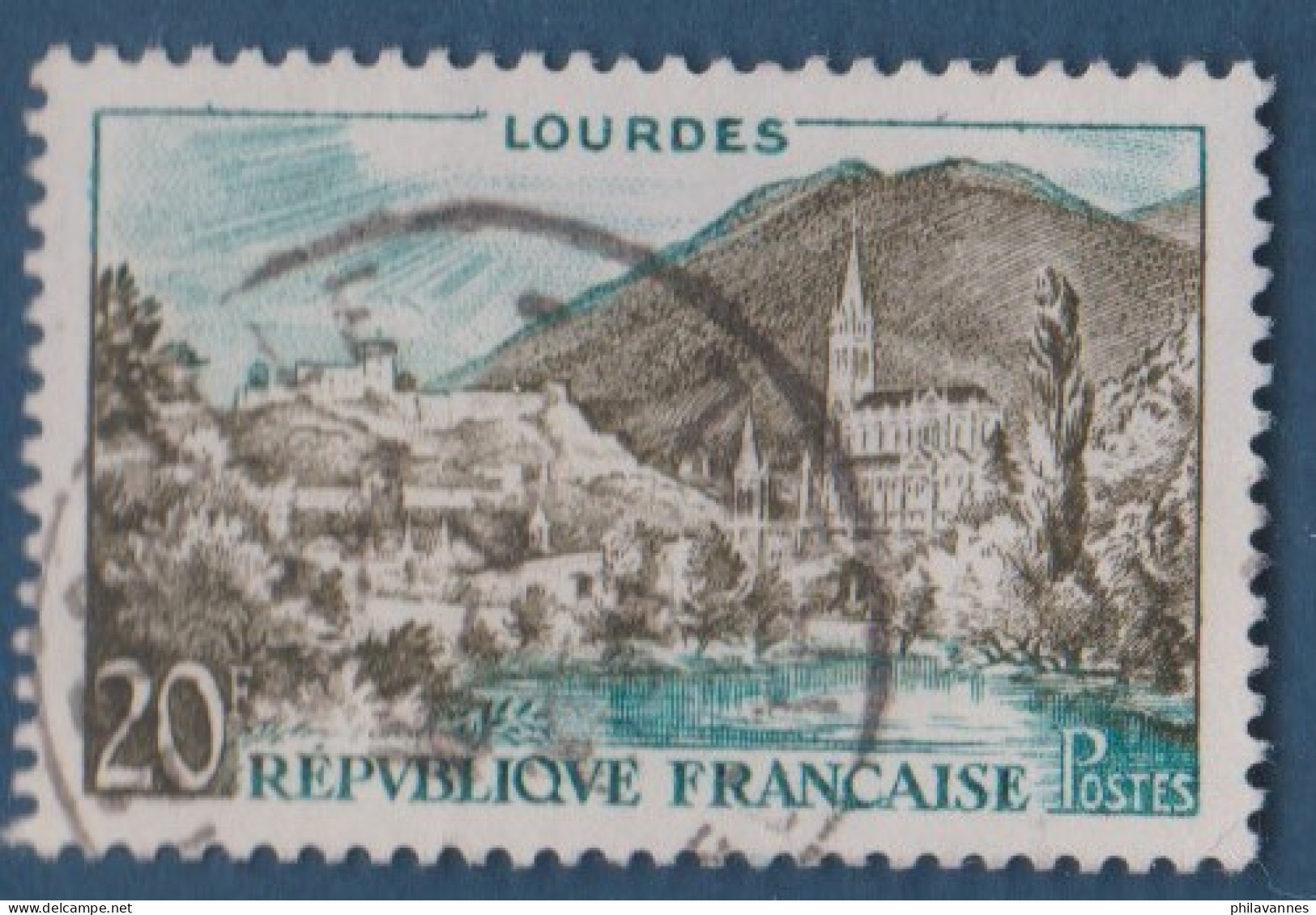 Lourdes N° 1150  Petite Variété, Liseré Bleu Au Sommet( V2307B/13.8) - Used Stamps