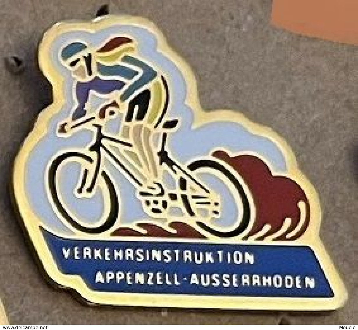 VELO - CYCLISME - BIKE - CYCLISTE - VERKEHRSINSTROKTION - APPENZELL - AUSSERRODEN - SUISSE - SCHWEIZ - SWISS - (22) - Cycling