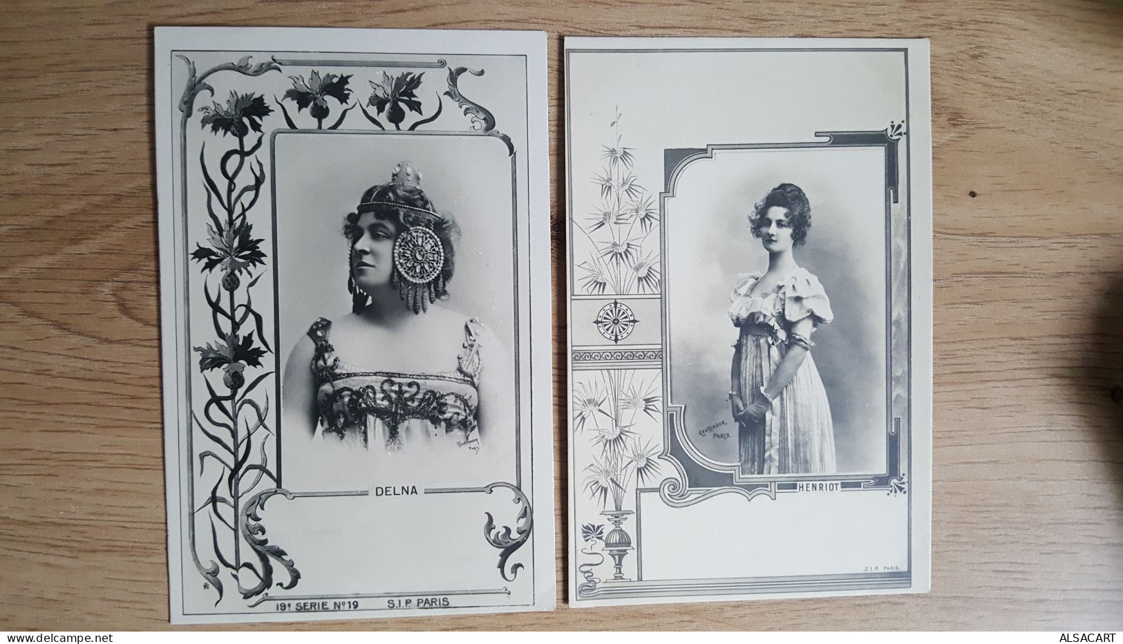 4 Cartes  Style Art Nouveau , Reutlinger , Aino Ackté,henriot,delna,yahne  , Dos 1900 - Animali Abbigliati