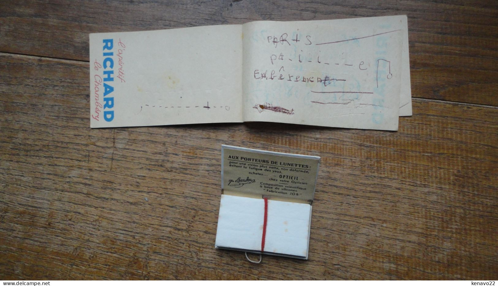 1 Ancien Carnet De Commande Pub Richard Et 1 Paquet De Feuilles Complet Pour Nettoyer Les Lunettes Pub Job - Invoices