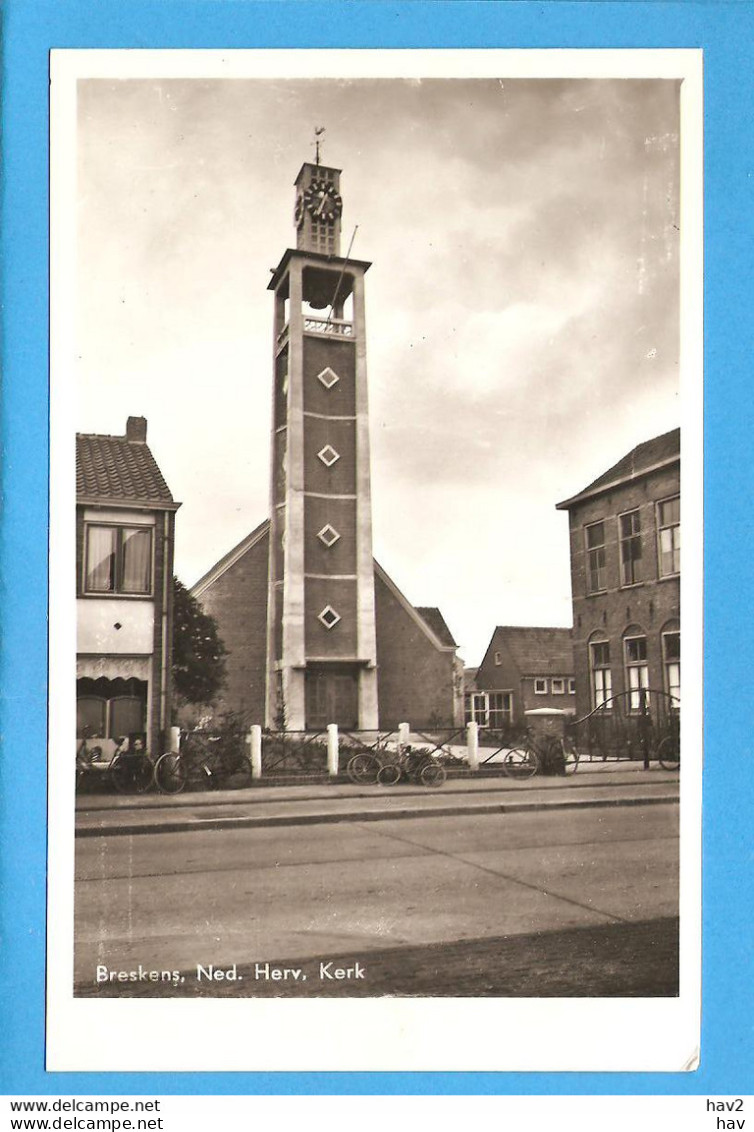 Breskens Gezicht Op N. H. Kerk RY47652 - Breskens