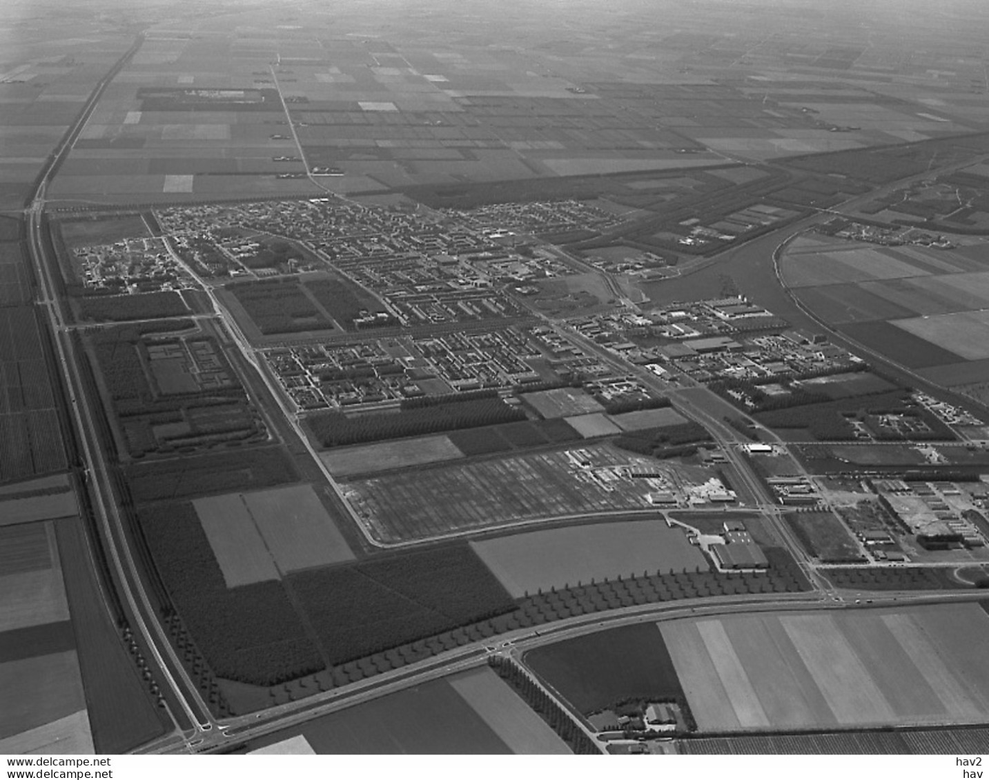 Dronten, Luchtfoto LF1596 - Dronten