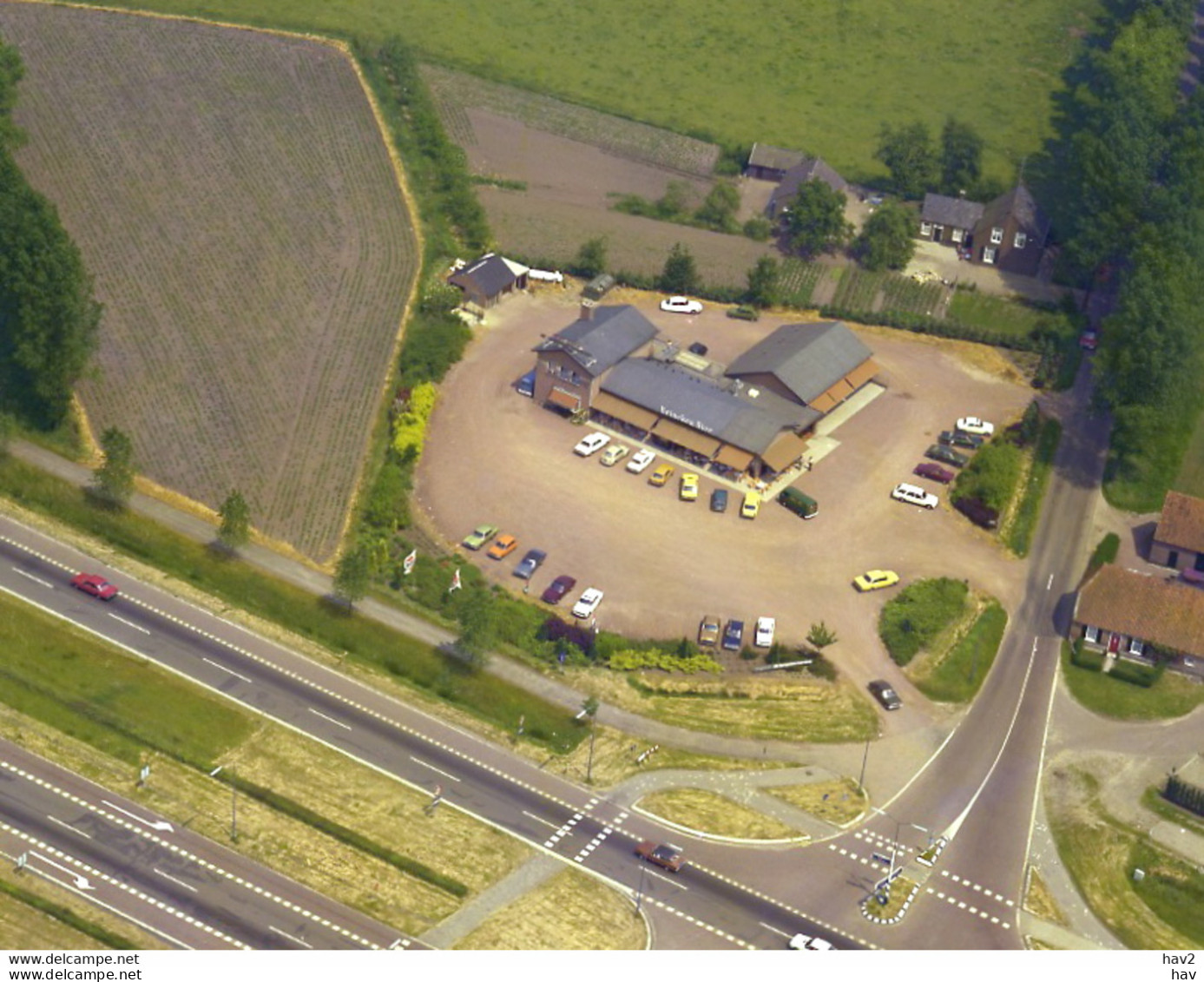 Boxtel, Wegrestaurant, Luchtfoto LF1236 - Boxtel