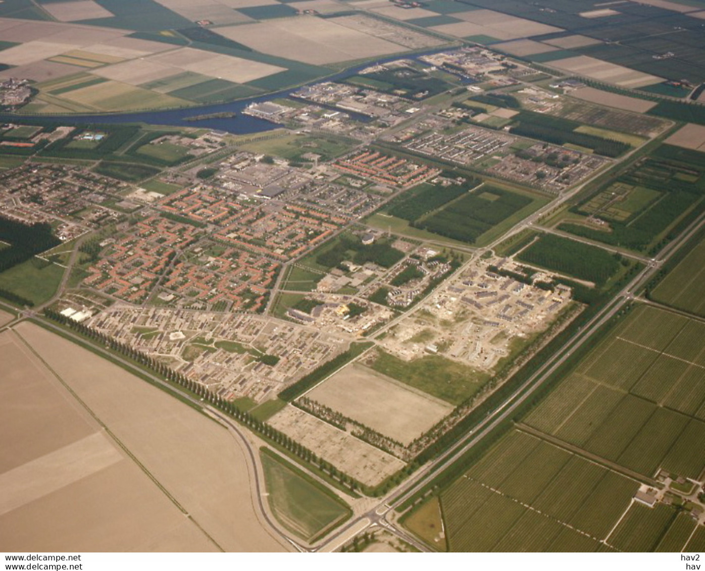 Dronten, Luchtfoto LF1630 - Dronten