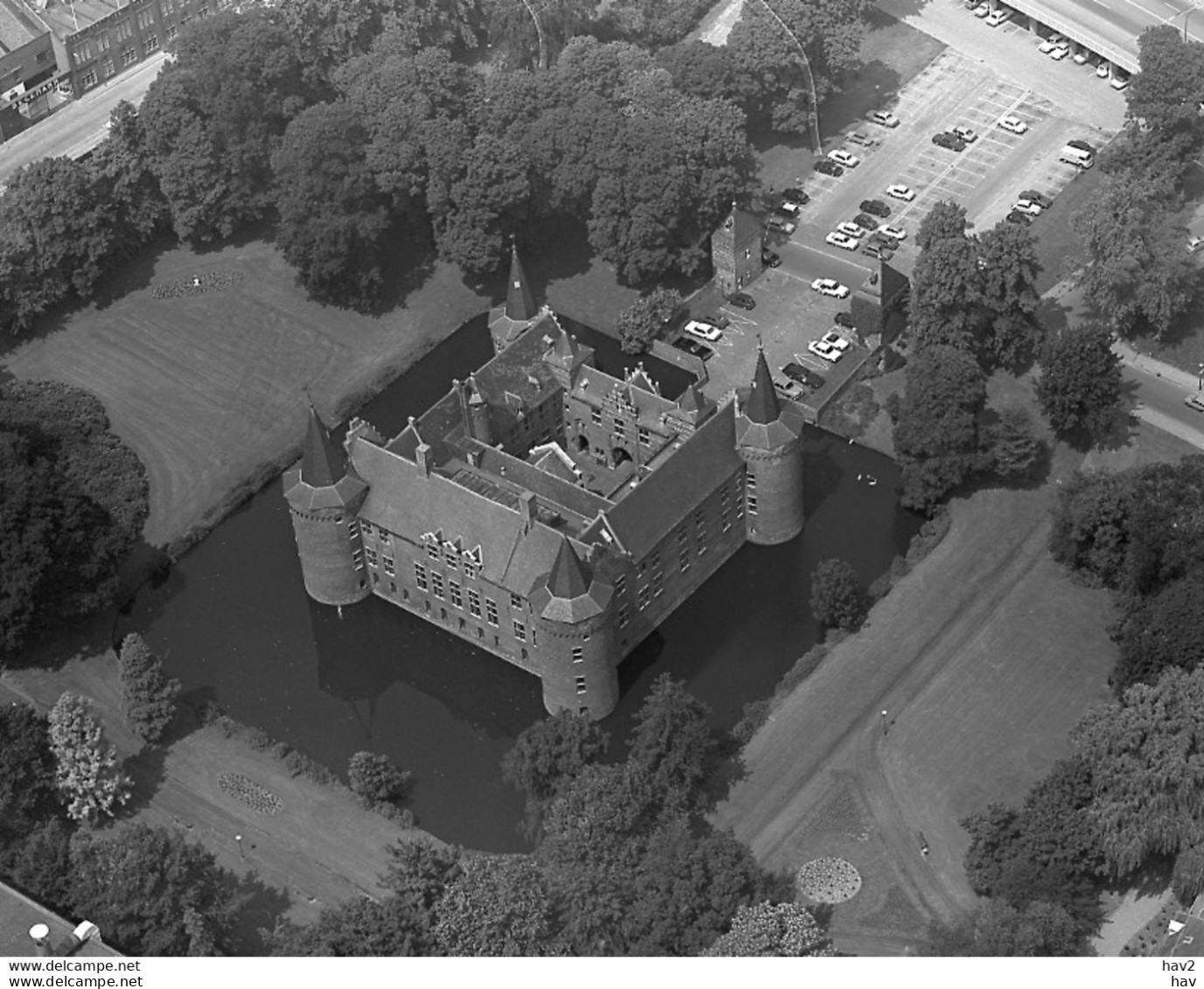 Helmond, Kasteel, Luchtfoto LF596 - Helmond