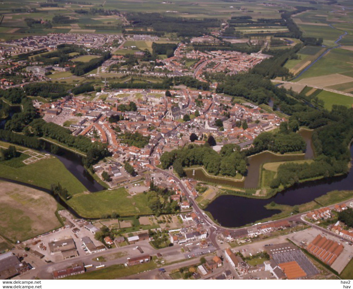 Hulst, Luchtfoto LF194 - Hulst