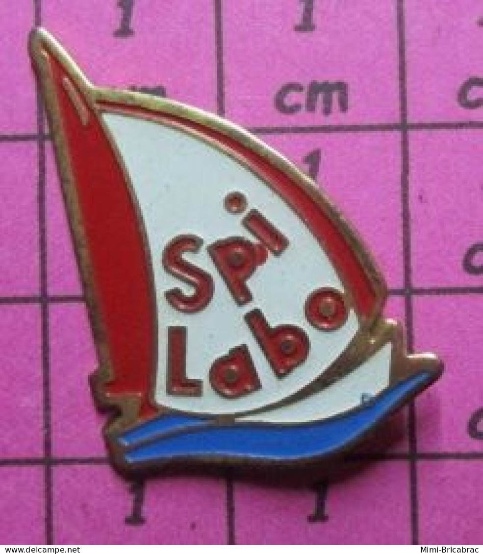 813F Pin's Pins / Beau Et Rare / SPORTS / VOILE VOILIER SPI LABO - Vela