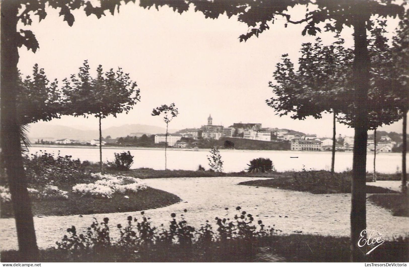 CPA - France - 64 - HENDAYE - Fontarabie Vue Des Jardins D'Hendaye - Carte Postale Ancienne - Hendaye