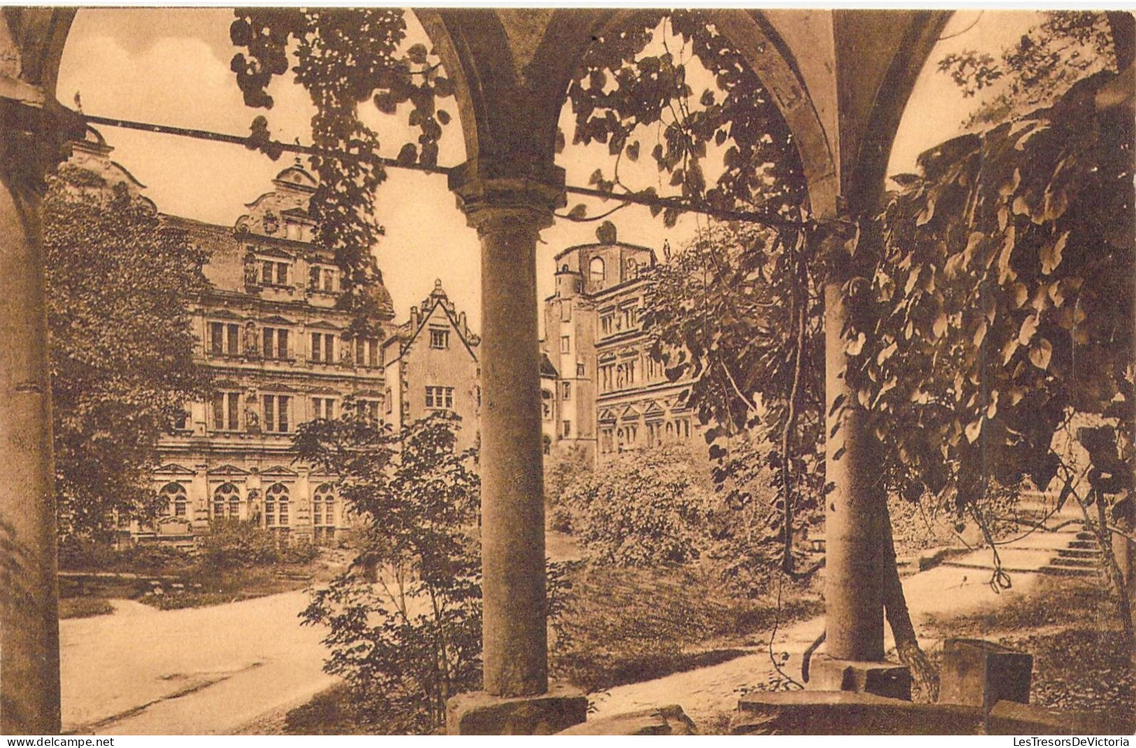 ALLEMAGNE - HEIDELBERG - Partie Aus Dem Heidelberger Schlosshof Von Der Brunnenhalle Gesehen - Carte Postale Ancienne - Autres & Non Classés