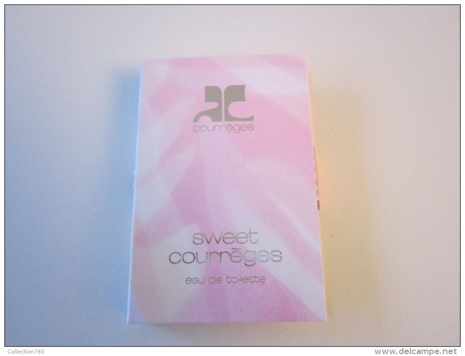 COURREGES - SWEET COURREGES - Echantillon (collector - Ne Pas Utliser) Date Des Années 1990 - Muestras De Perfumes (testers)