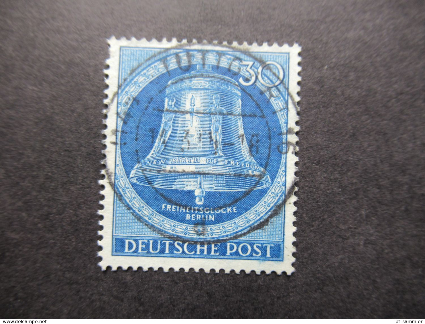 Berlin 1953 Freiheitsglocke III Nr.104 Mit Vollstempel Stuttgart 16 - Gebruikt