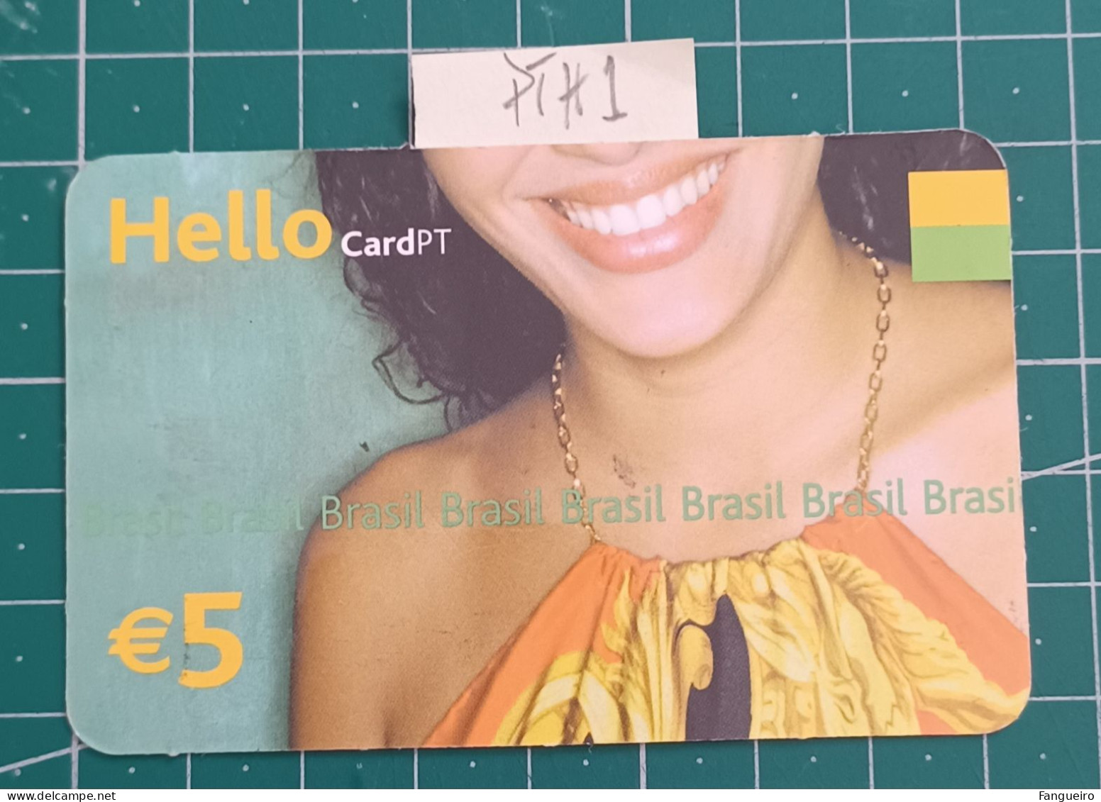 PORTUGAL PREPAID USED PHONECARD PT HELLO - PTH01 - SMILE - Portugal