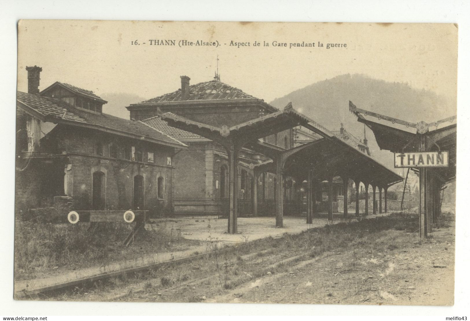 68/ CPA - Thann - Aspect De La Gare Pendant La Guerre ( Guerre - Militaire) - Thann