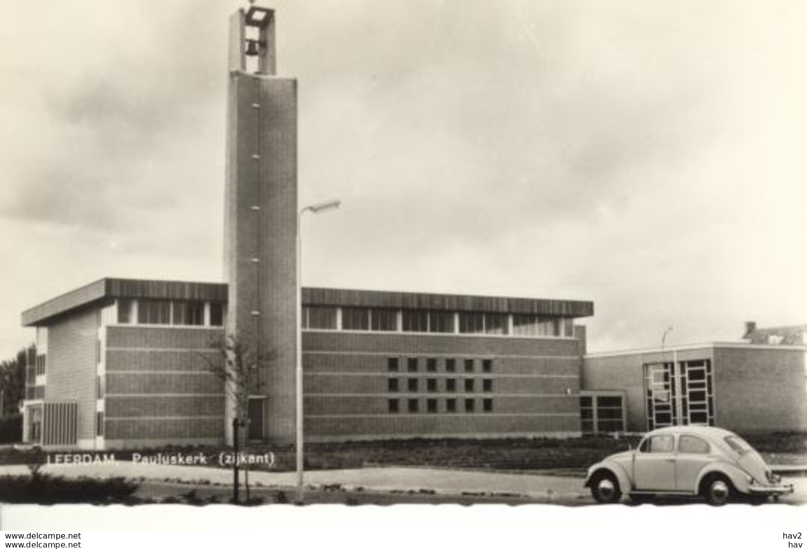 Leerdam Pauluskerk VW Kever 4946 - Leerdam