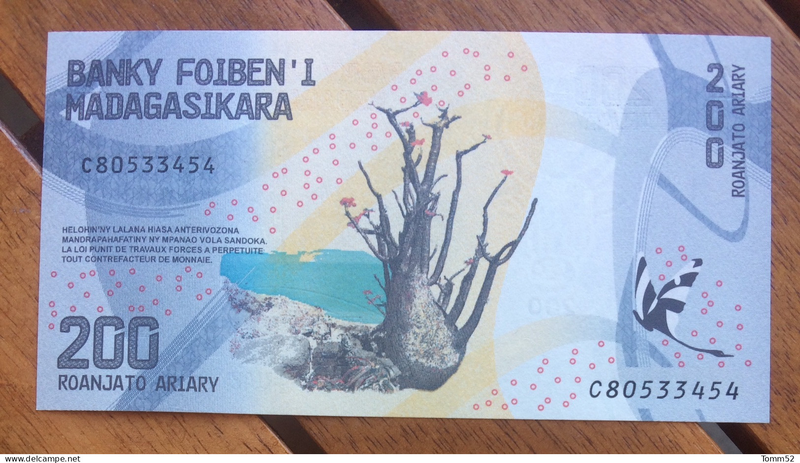 MADAGASCAR 200 Ariary UNC - Madagascar