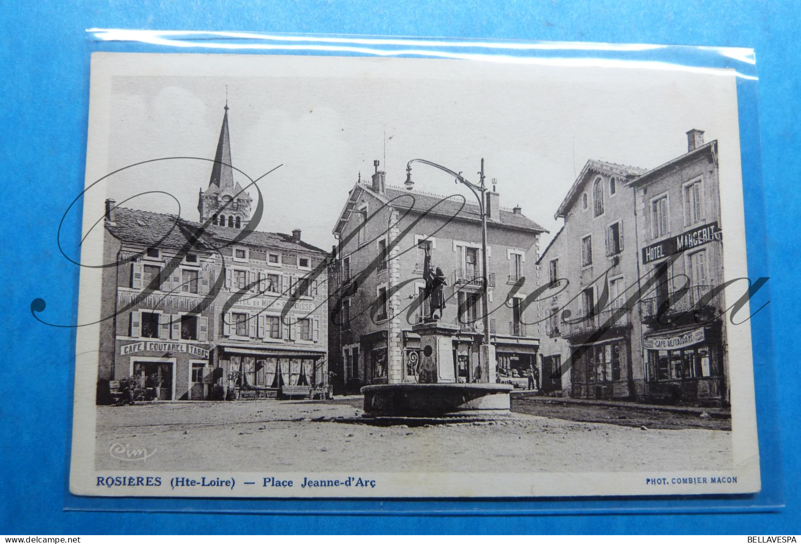 Rosières Place Jeann-d'Arc  1945 Cafe Coutarel Hotel Ramousse Hotel Cafe Margerit - Autres & Non Classés