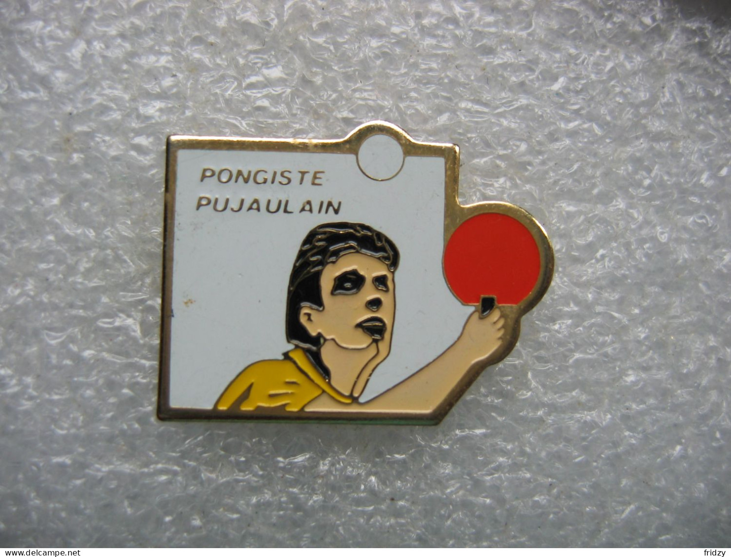 Pin's Pongiste Pujaulain (Dépt:30) - Tischtennis