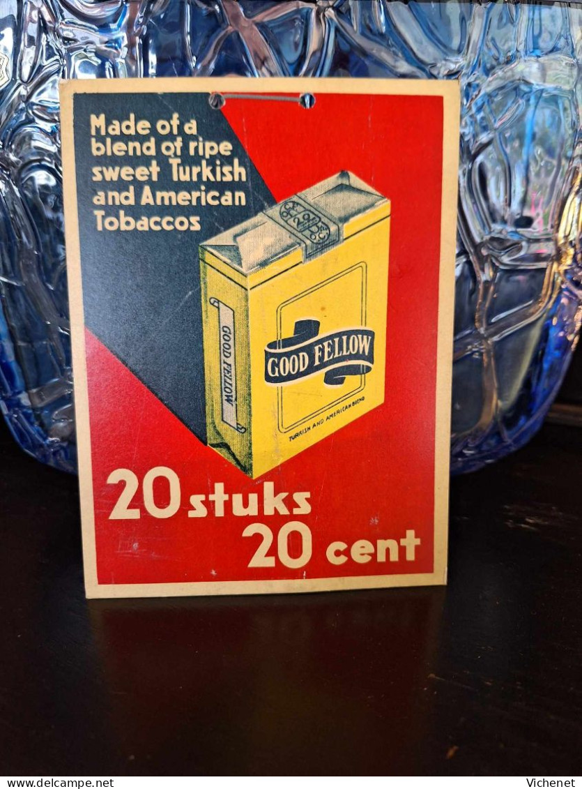 Cigarettes Good Fellow- Pancarte / Display En Carton  ( 17 X 12 Cm) - Reclame-artikelen