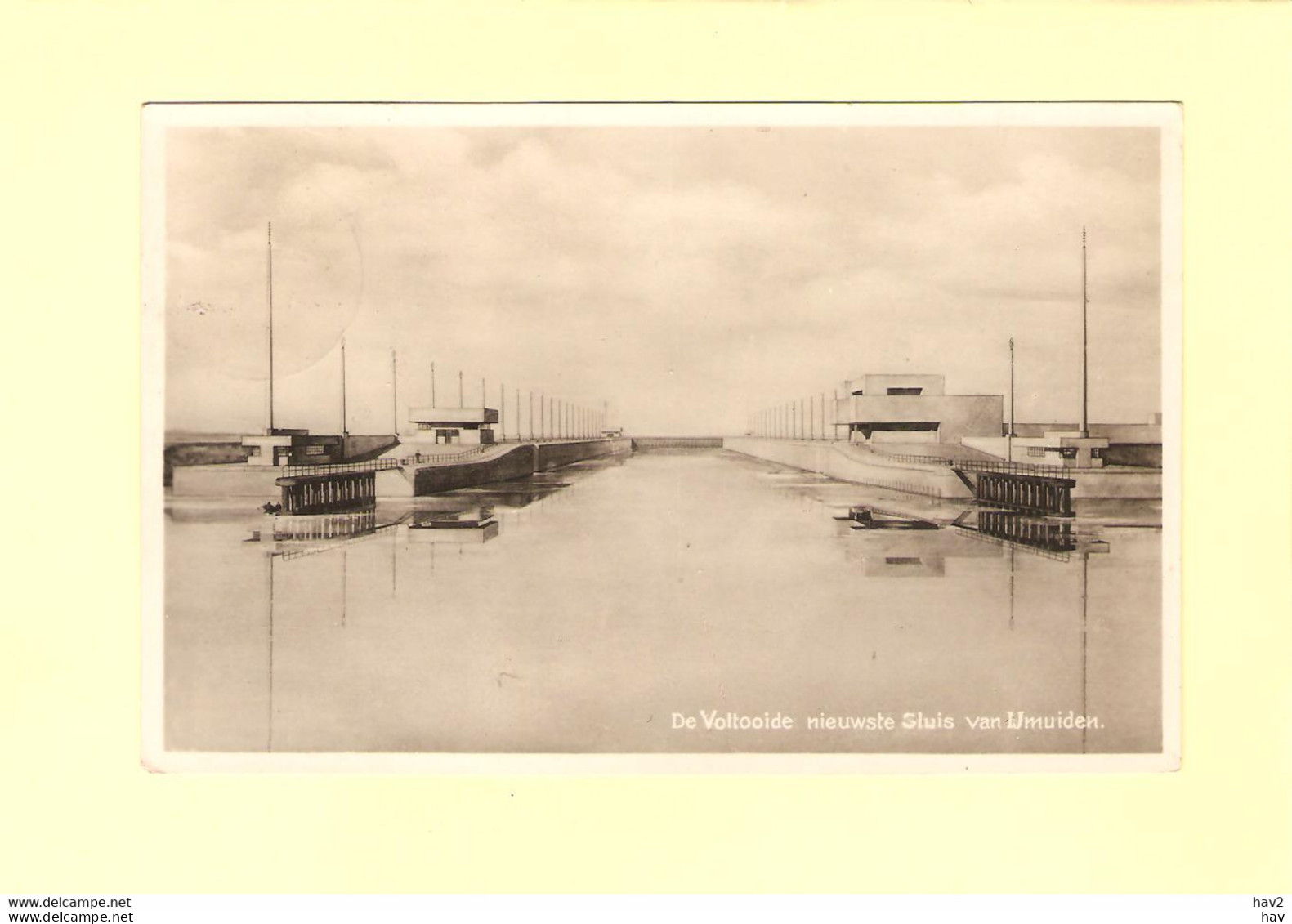 IJmuiden Voltooide Nieuwste Sluis 1931 RY34694 - IJmuiden