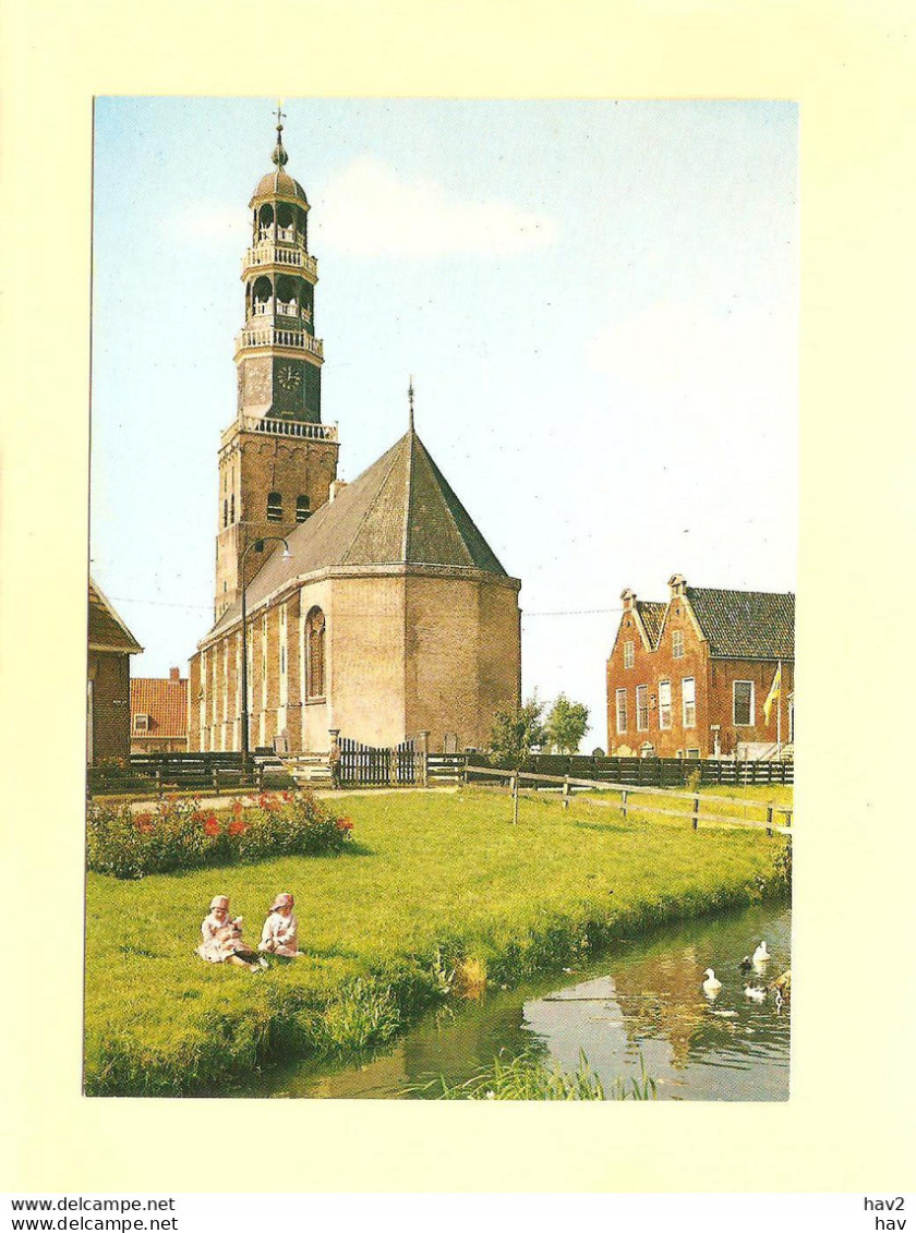 Hindeloopen Gezicht Op De Kerk RY36542 - Hindeloopen