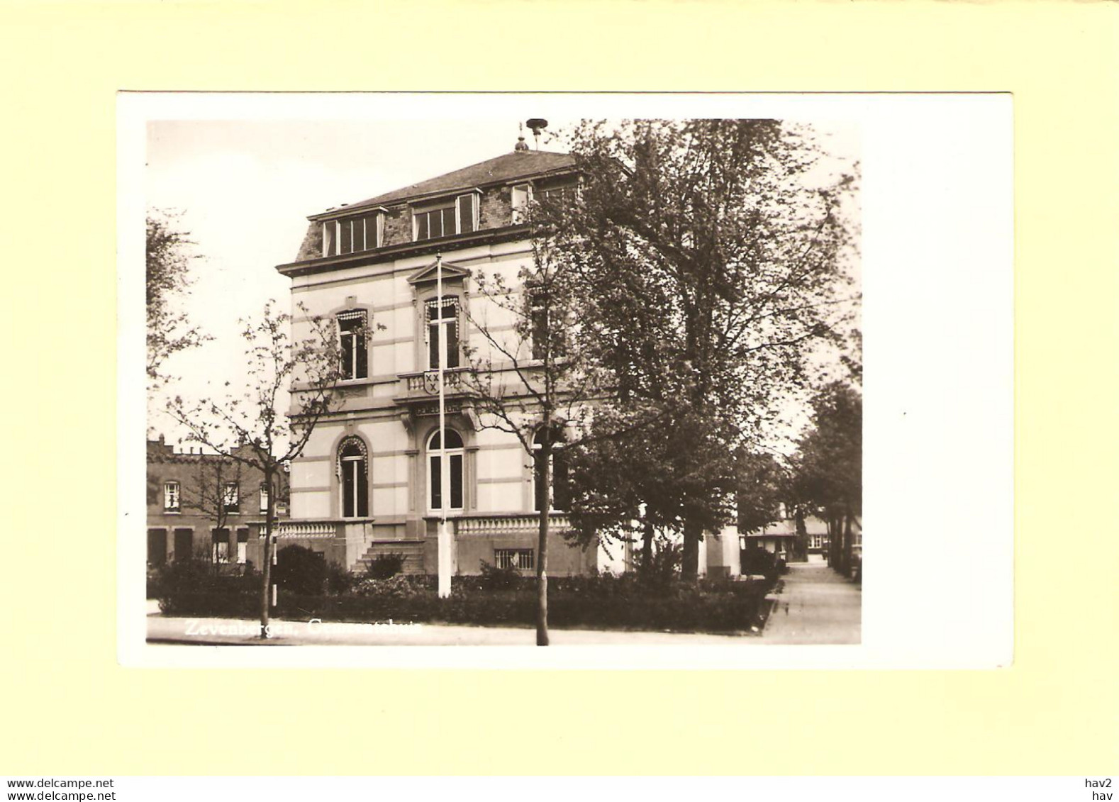 Zevenbergen Gemeentehuis RY37395 - Zevenbergen