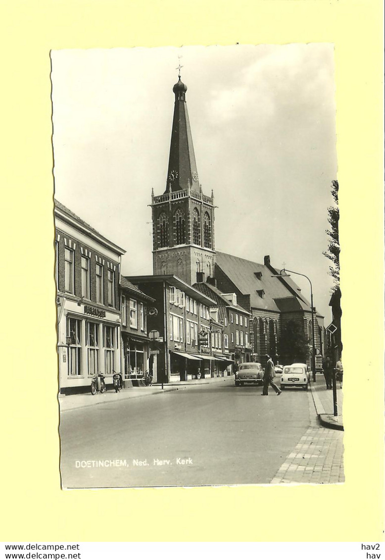 Doetinchem N.H. Kerk, Bromfietsen RY37028 - Doetinchem