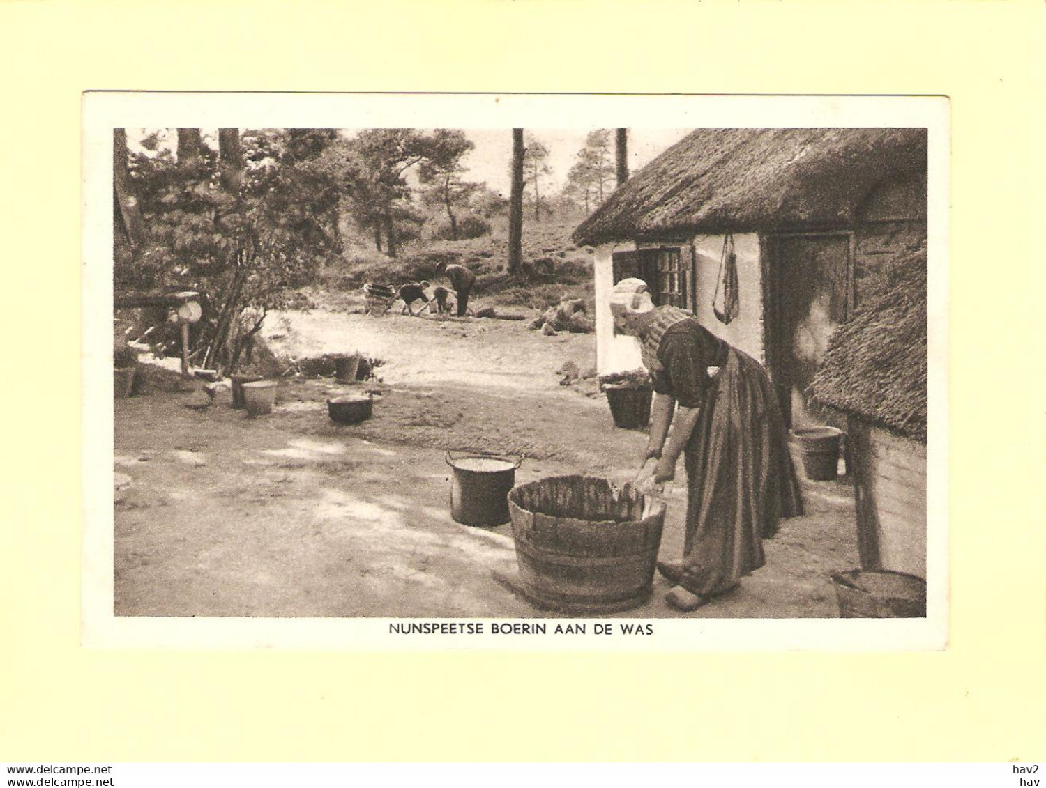 Nunspeet Klederdracht  Boerin Aan Was 1951 RY39517 - Nunspeet