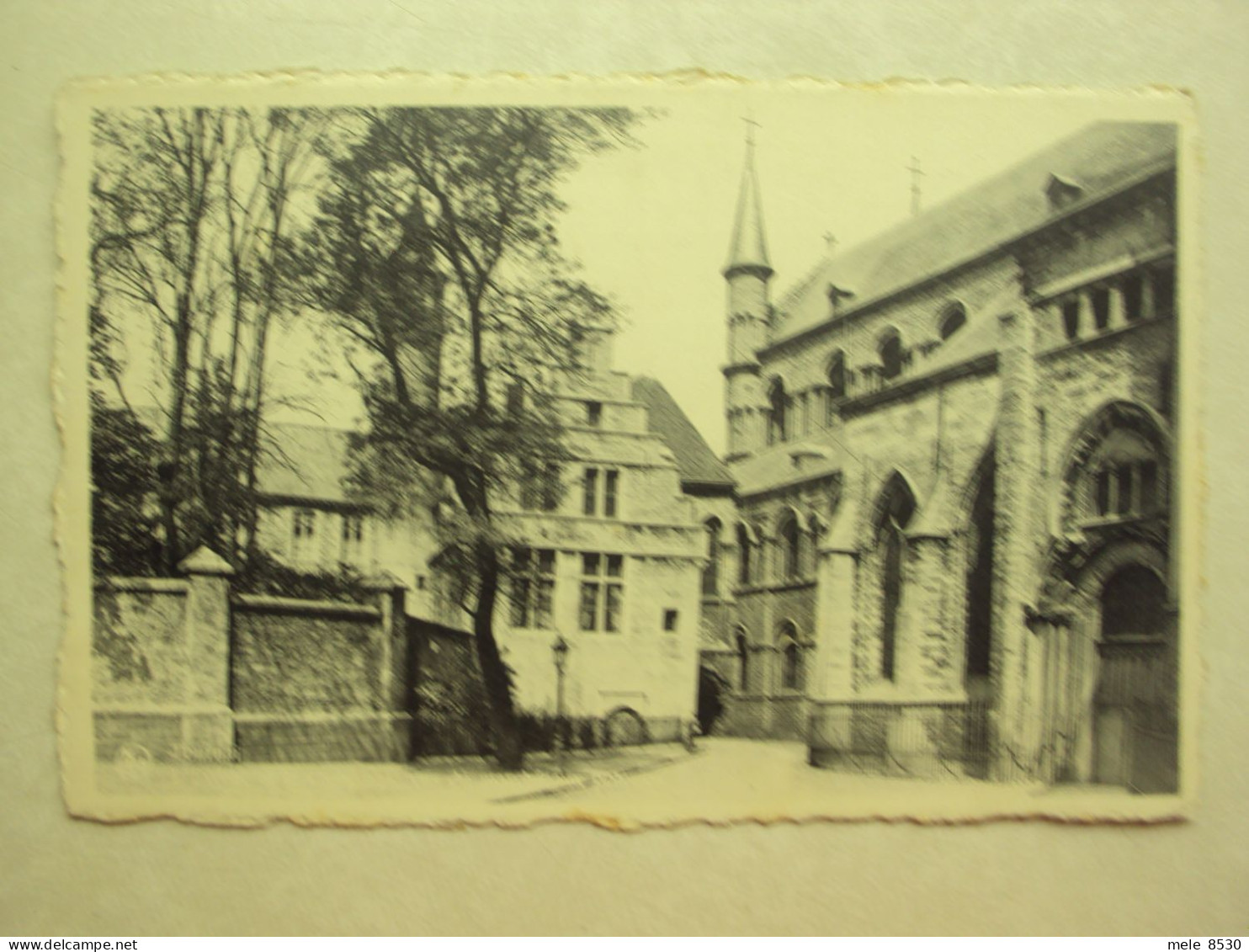 49461 - TOURNAI - LA CATHEDRALE - ZIE 2 FOTO'S - Tournai