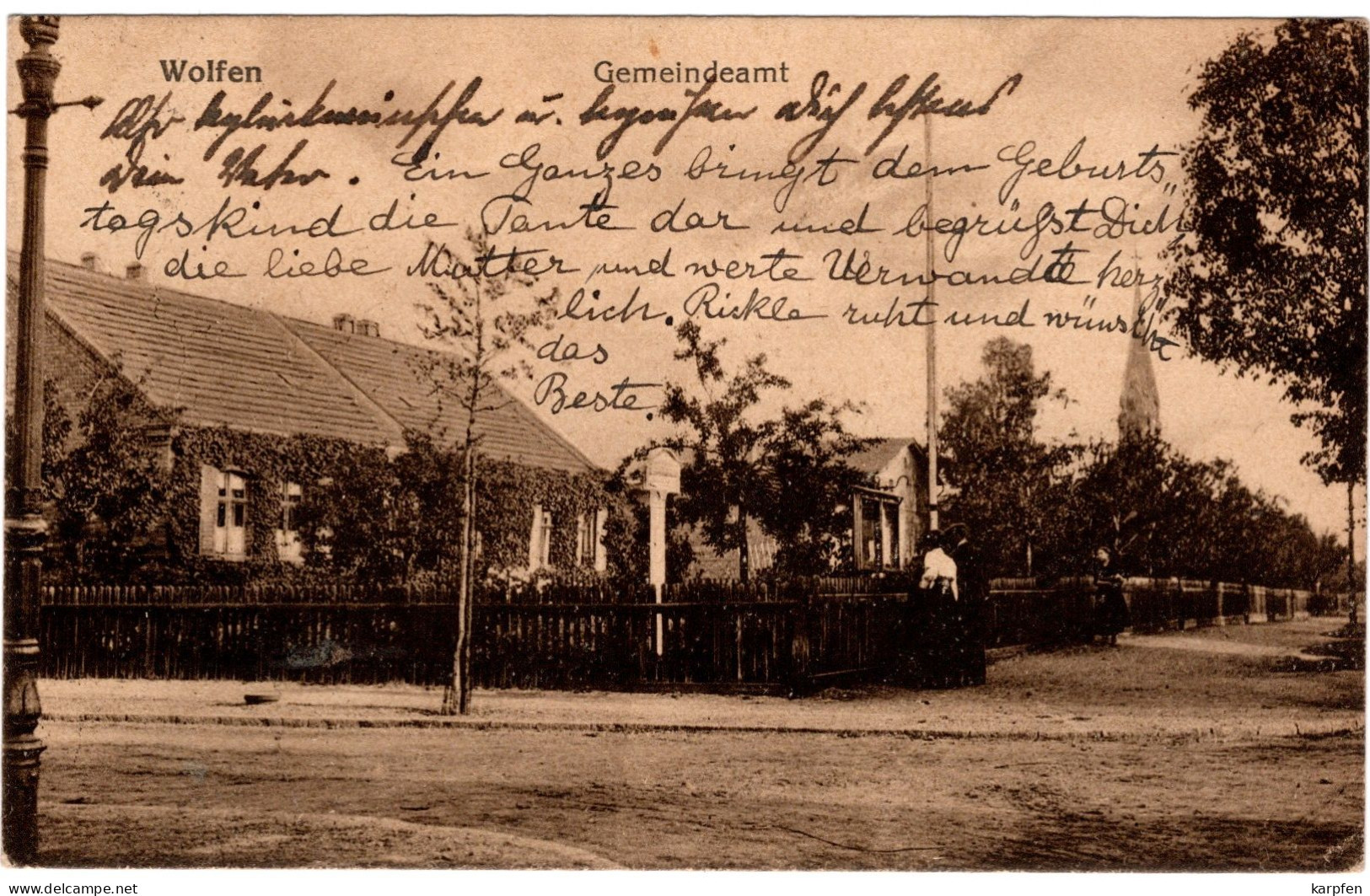 AK 1925 Wolfen Bitterfeld-Wolfen Gemeindeamt Mit Kirche - Wolfen