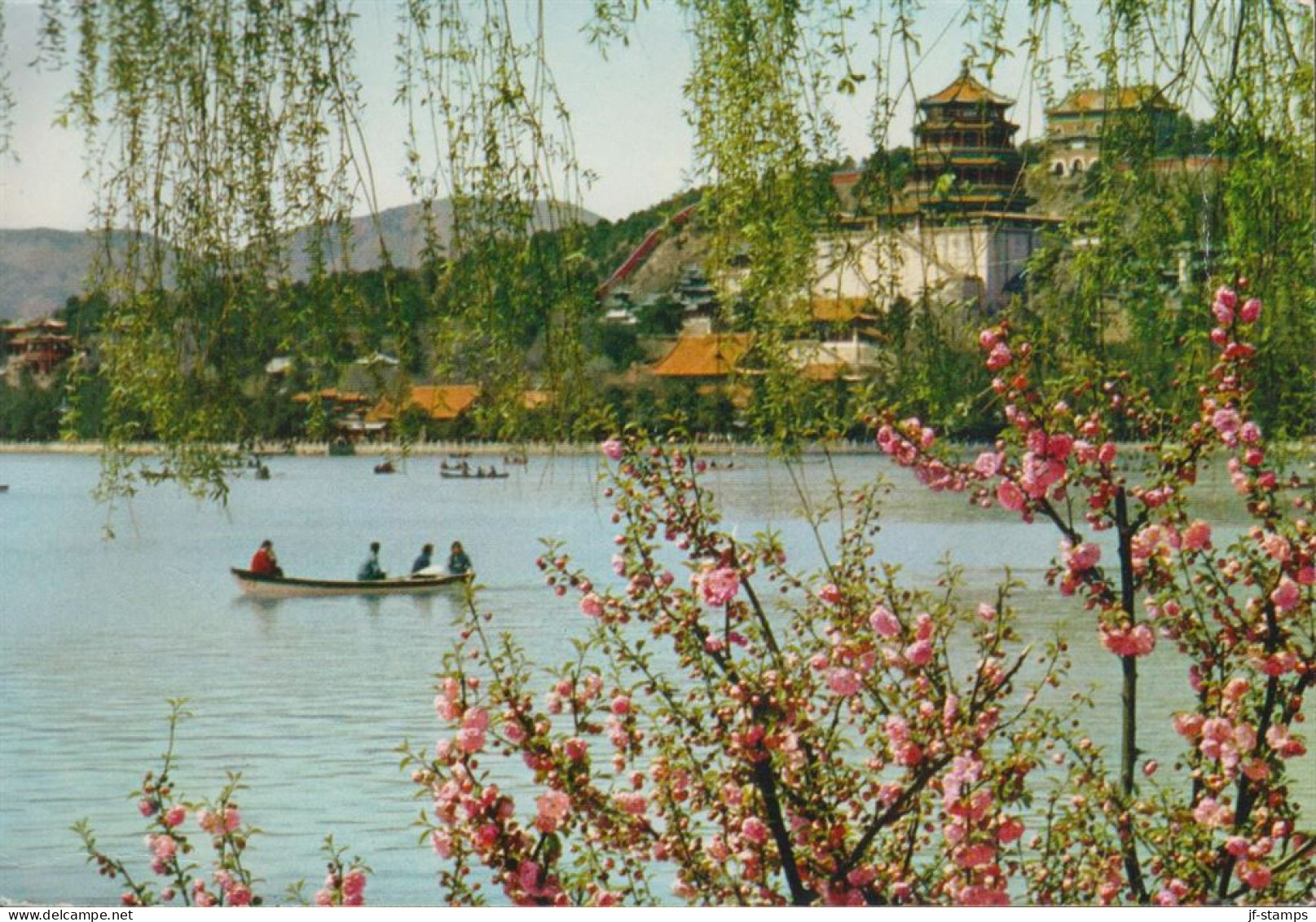 1972. CHINA. Fine Post Card (Fohsiangko, Summer Palace) To Sweden PAR AVION With 43 F Revolution History C... - JF442626 - Briefe U. Dokumente