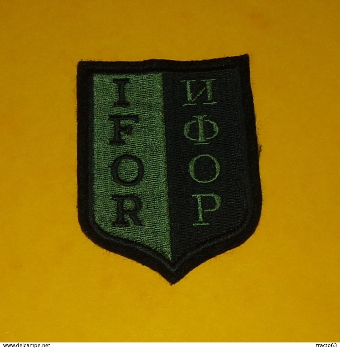 INSIGNE D'EPAULE EN TISSU IFOR L’Implementation Force (IFOR) A été Une force Opérationnelle de L'OTAN qui était Chargée - Patches