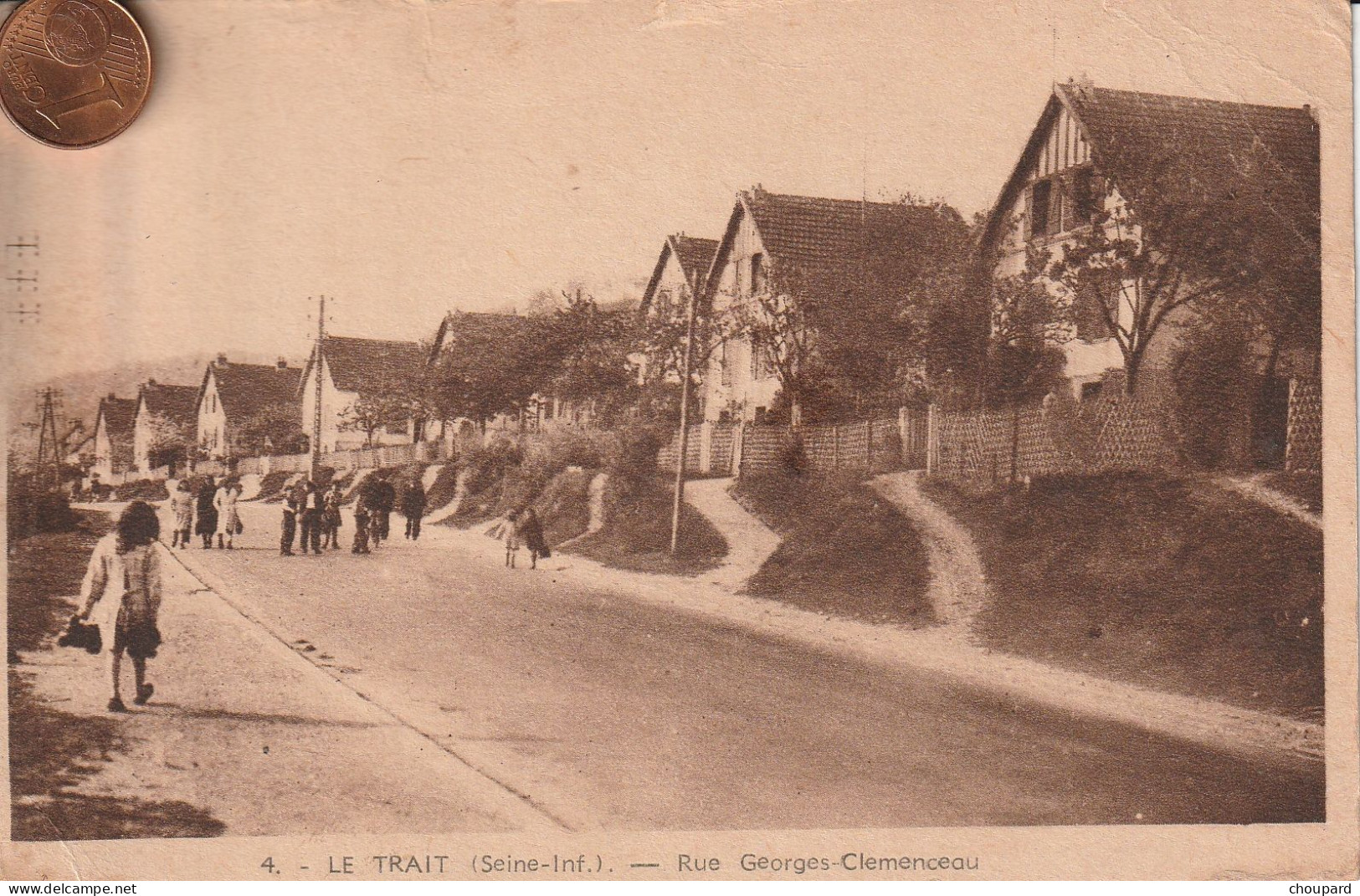 76 - Carte Postale Ancienne  De  LE TRAIT   Rue Georges Clemenceau - Le Trait