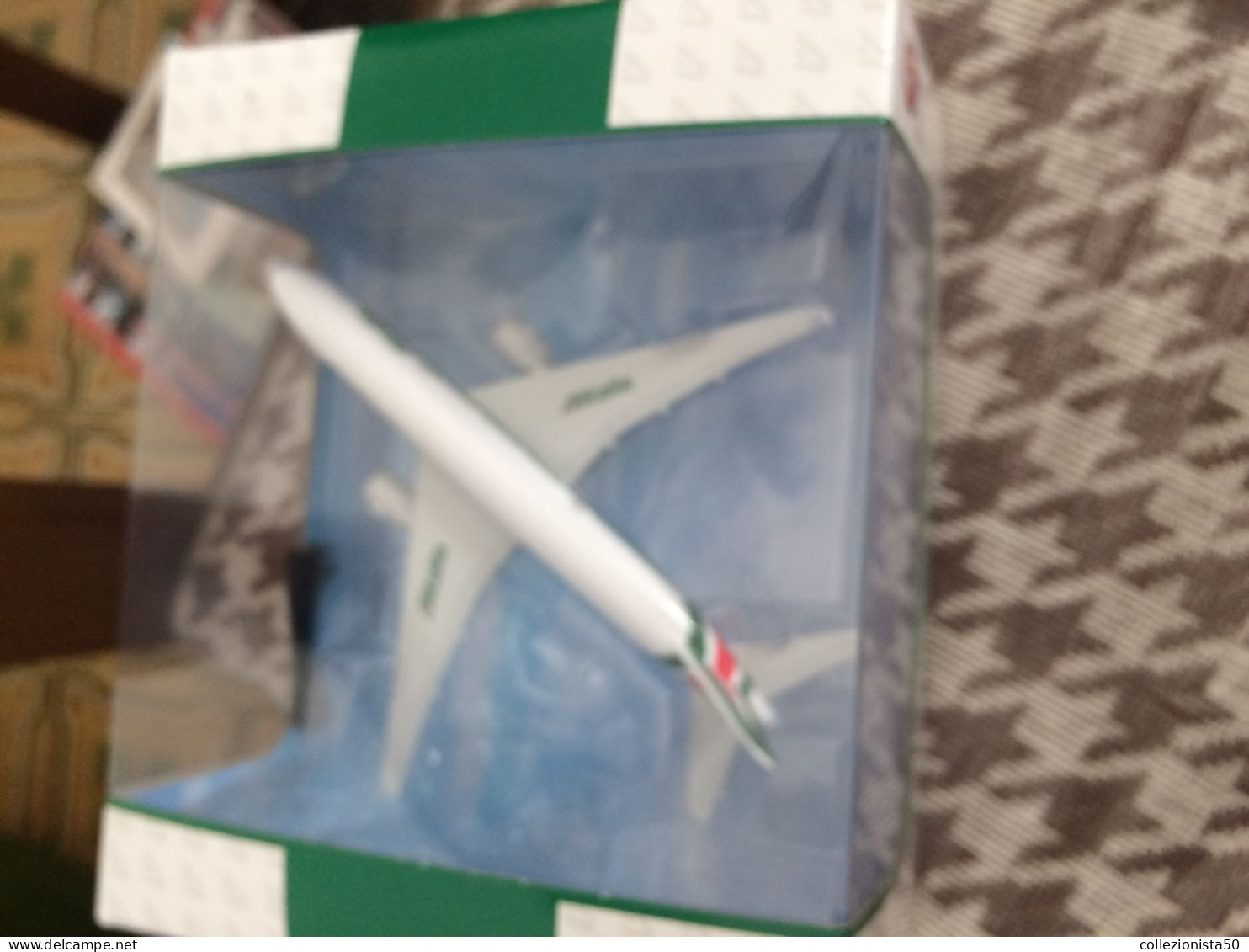 Stupendo Modellino MAJORETTE ALITALIA BOEING 777 1:500 ! - Autres & Non Classés